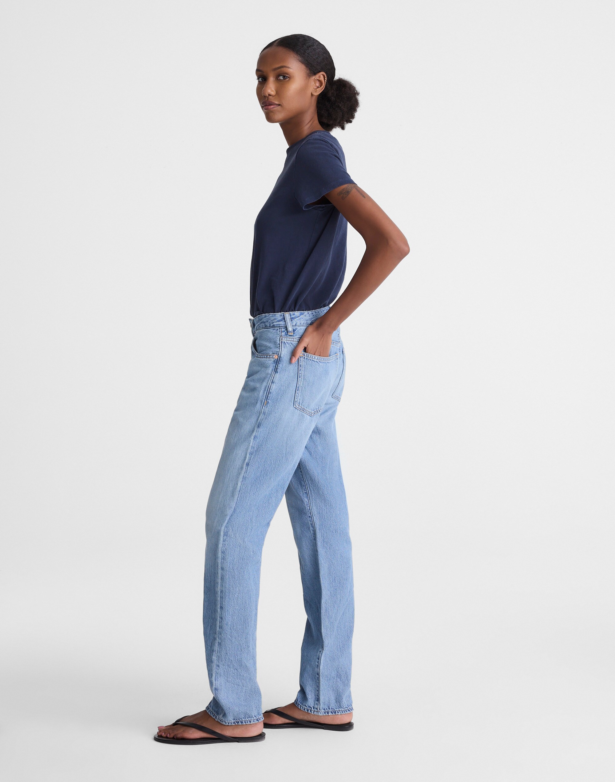 The Dean Easy Straight Jean in Airy Denim