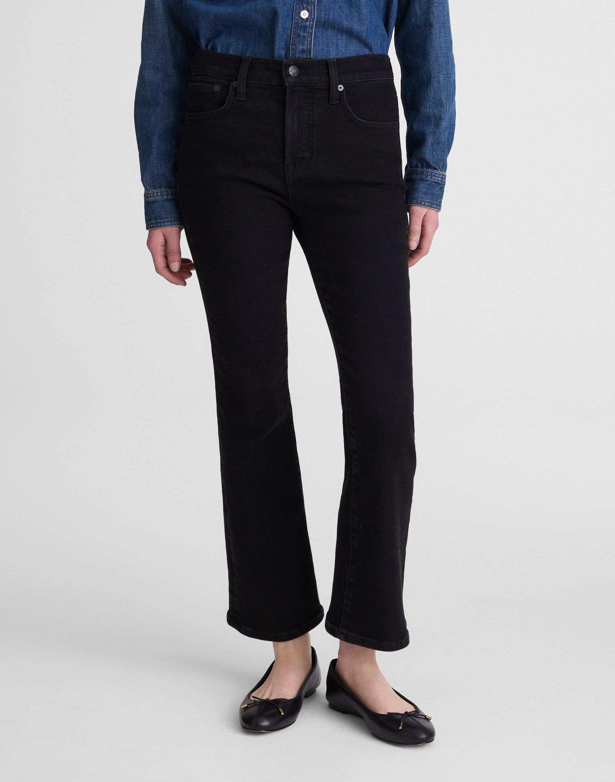 The Stretch Flare Crop Jean