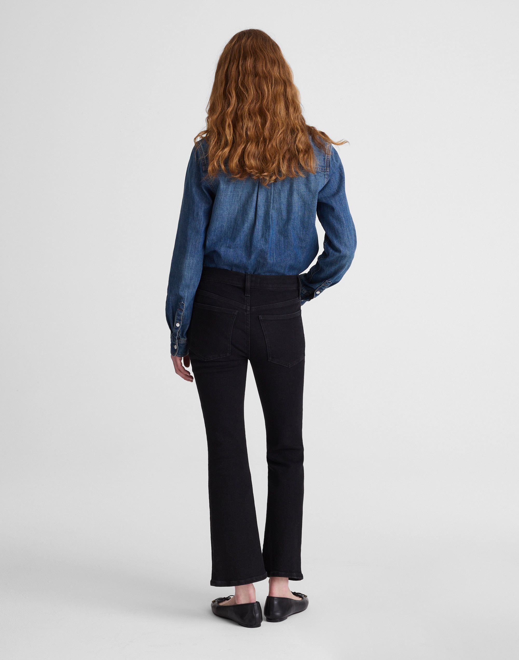 The Stretch Flare Crop Jean