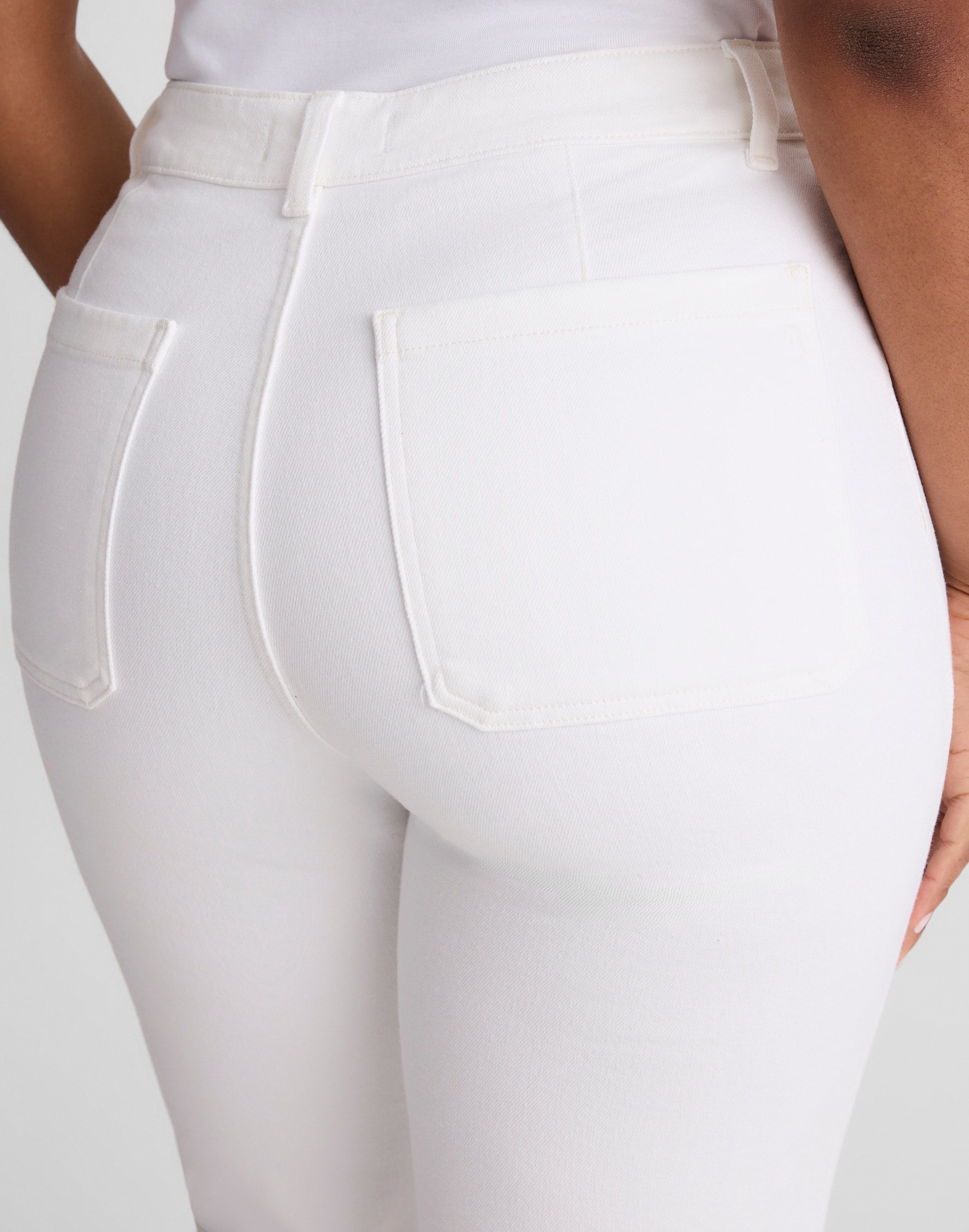 The Curvy Emmy Wide-Leg Jean in Tile White
