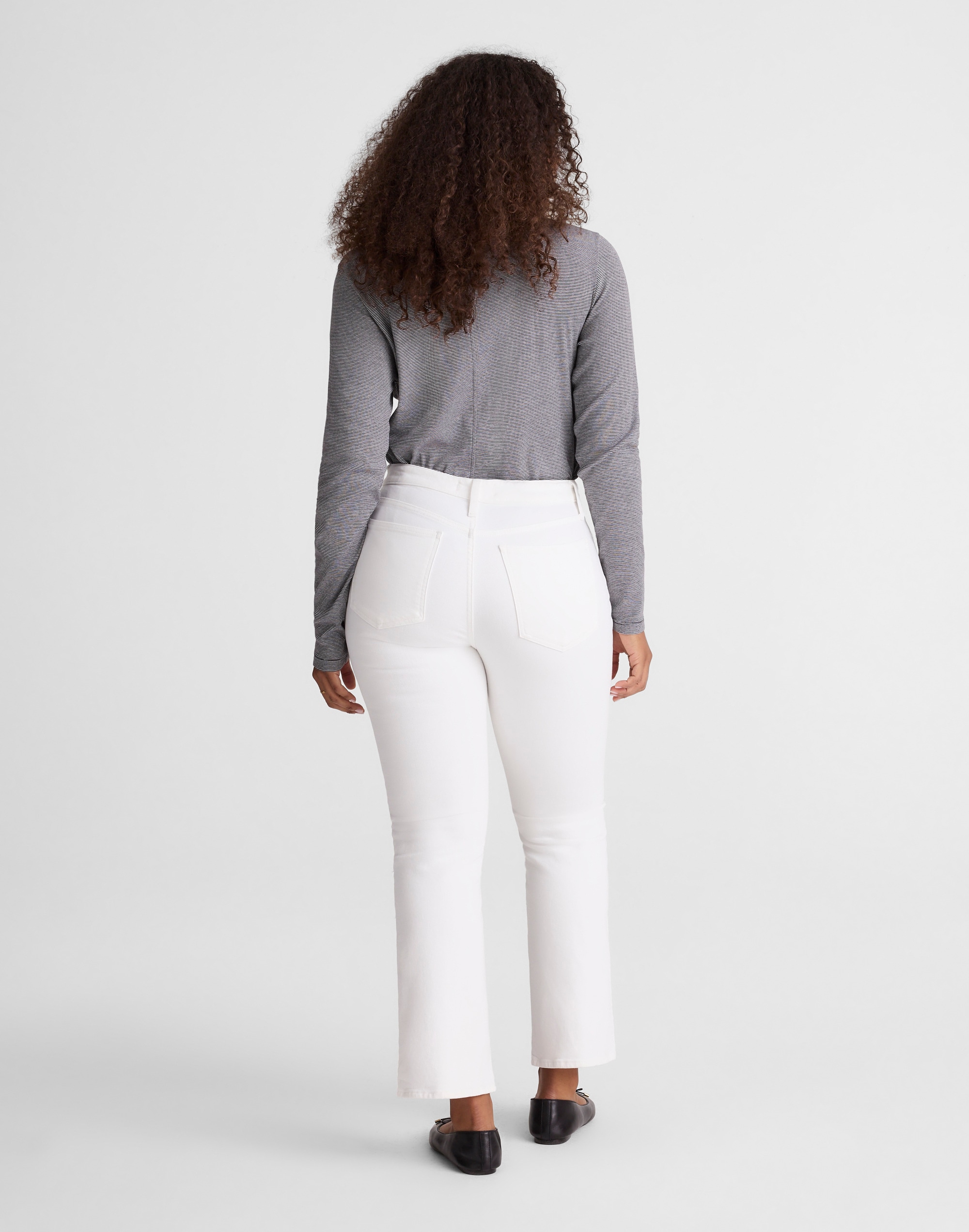 The Curvy Flare Crop Jean in Super Stretch Denim
