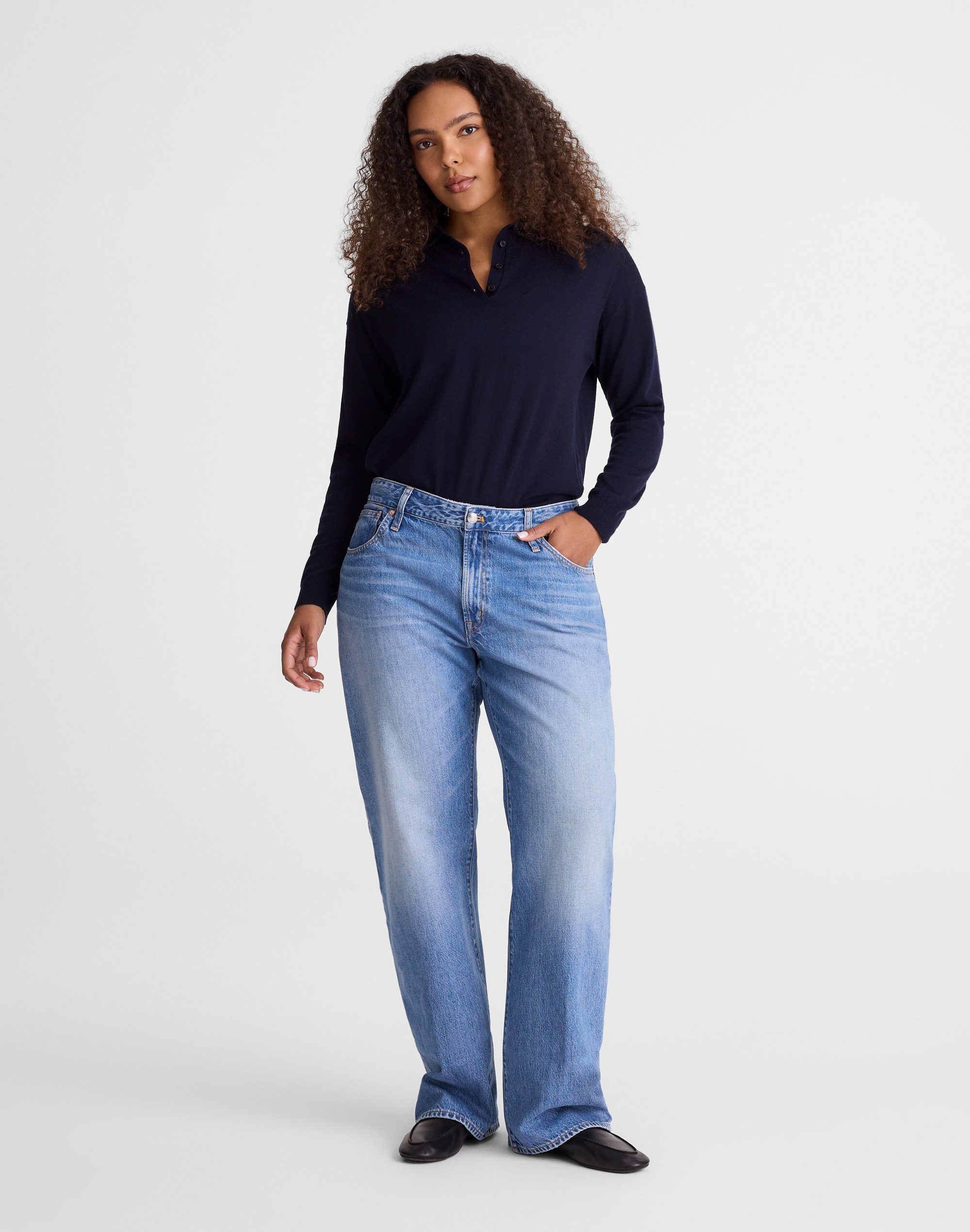The Curvy Low-Rise Loose Jean in Midvale Wash