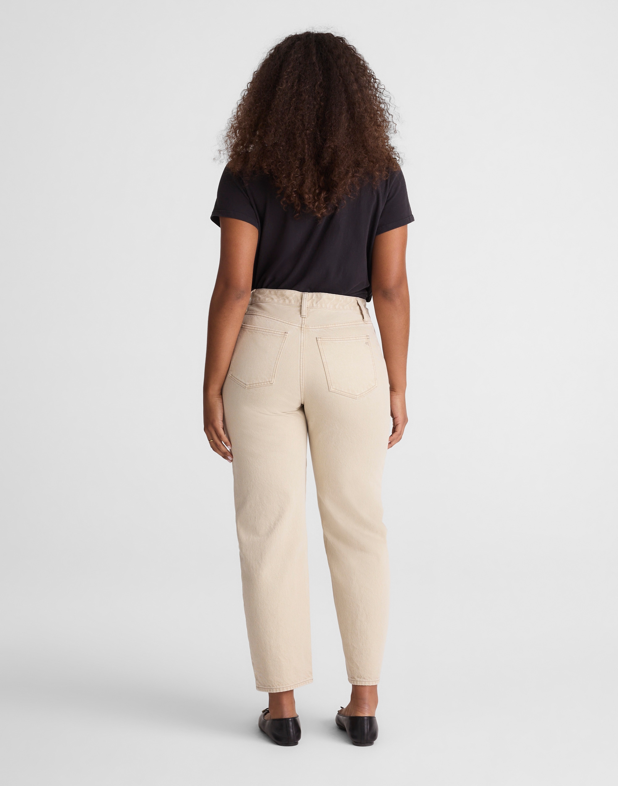 Curvy Pieced Barrel-Leg Jeans