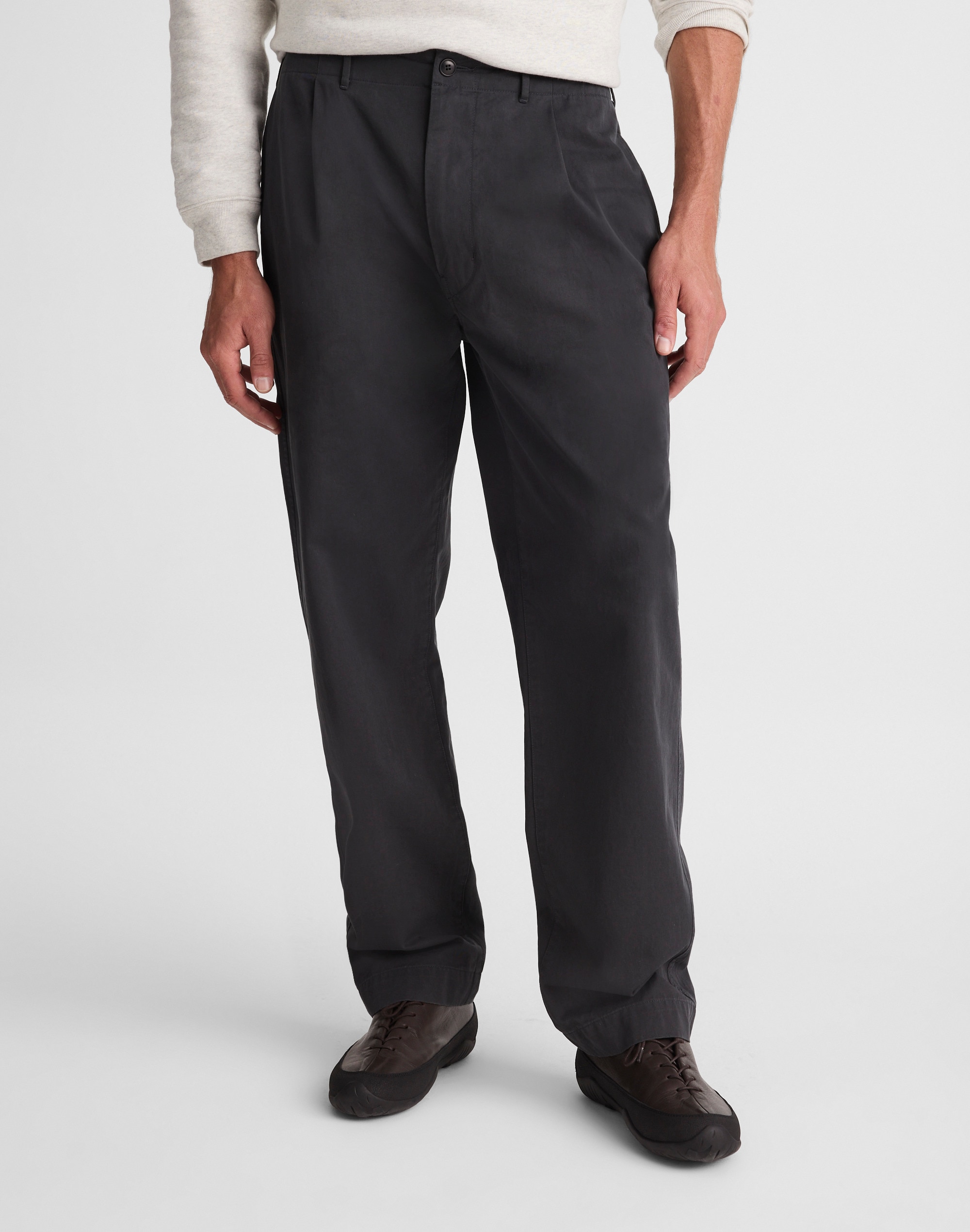 Pleated Chino Pants in Uniform Twill