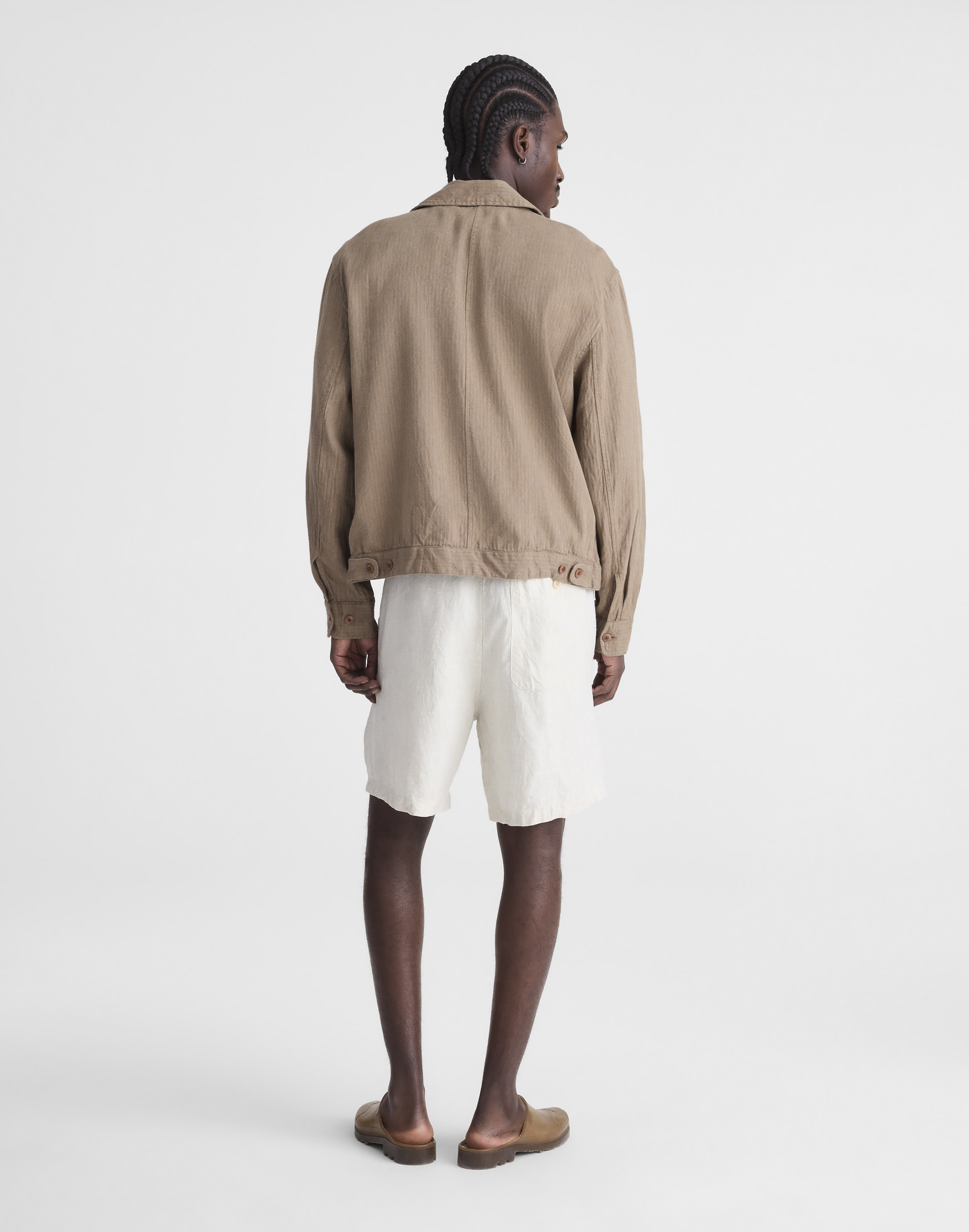 Pull-On Shorts in Linen