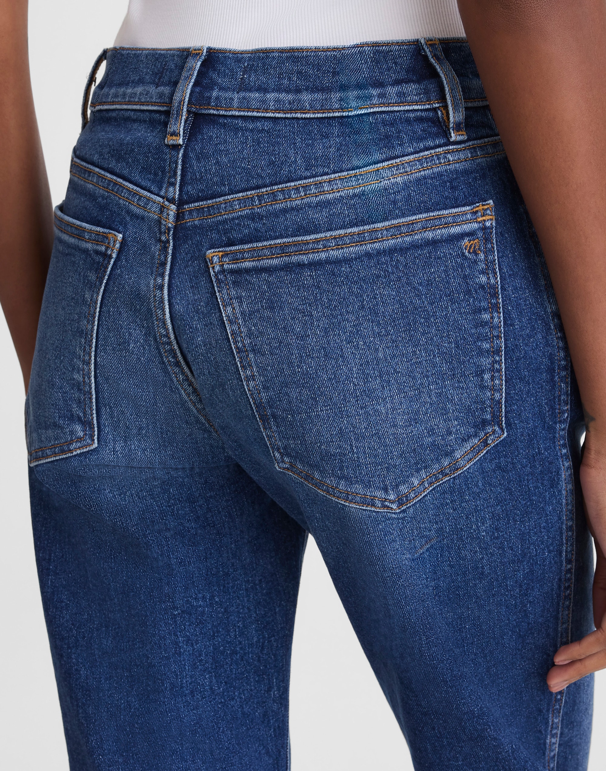 Circular Longline Straight Jean
