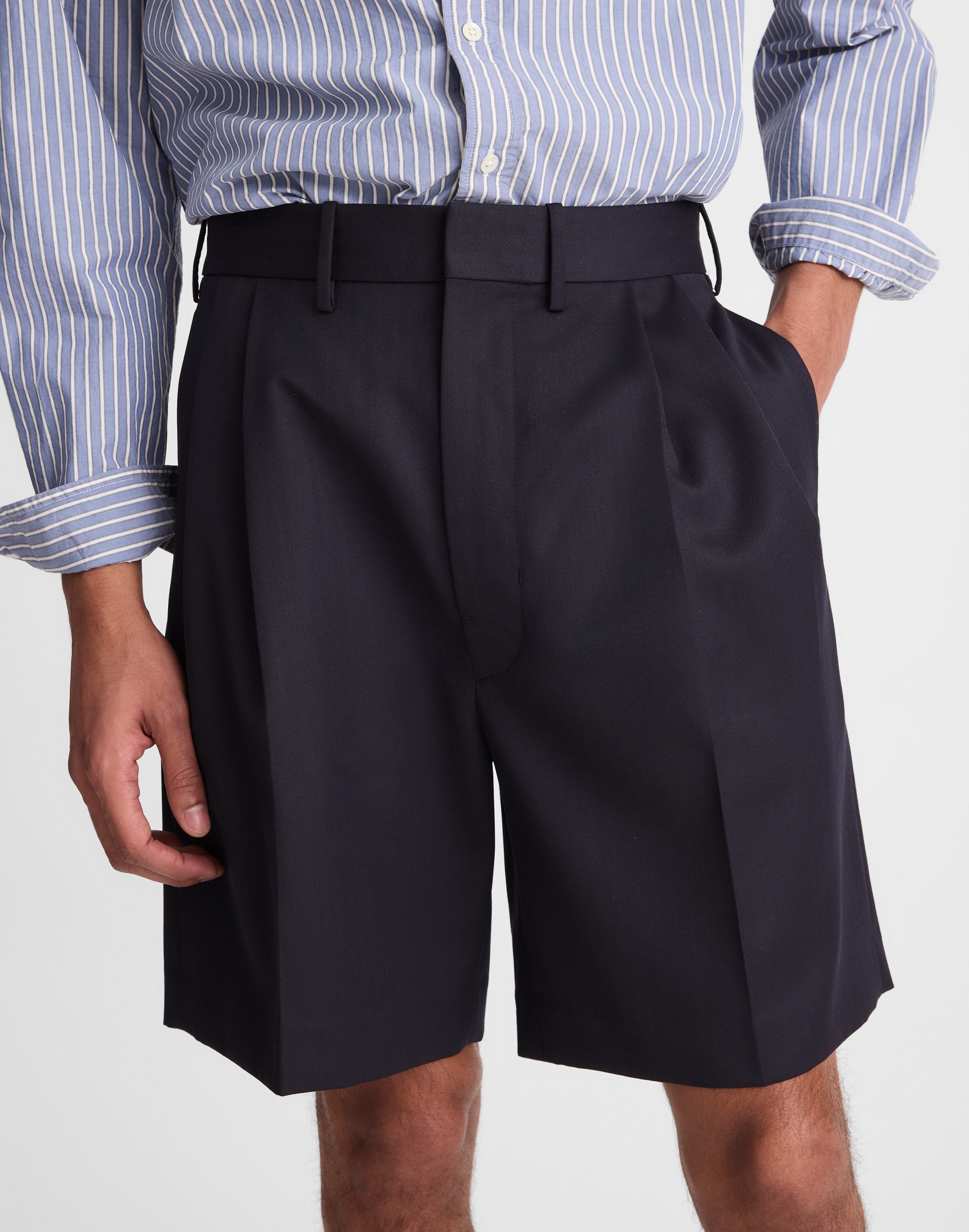 Double-Pleated Shorts in Herringbone Wool Blend