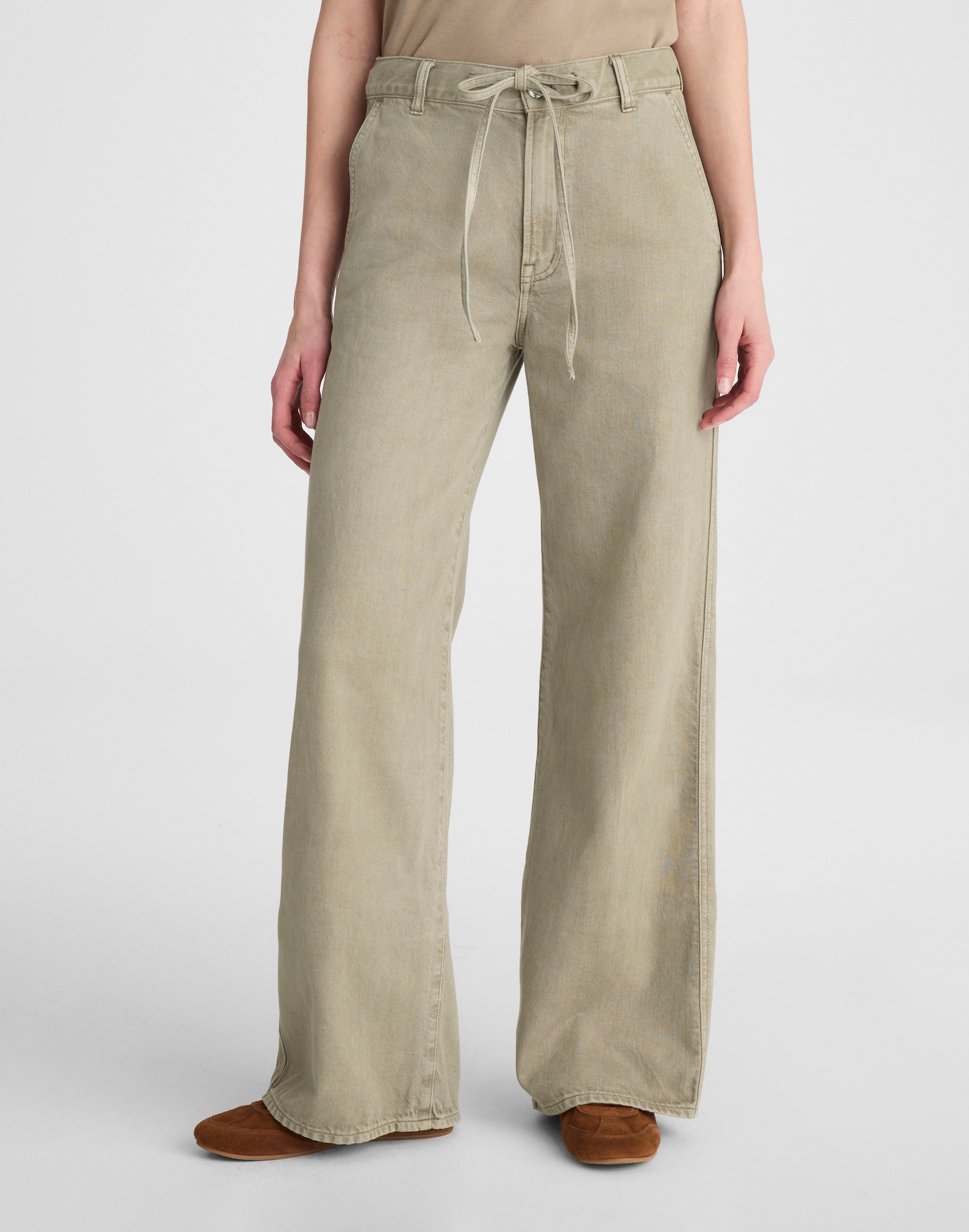 The Ultimate Wide-Leg Pant