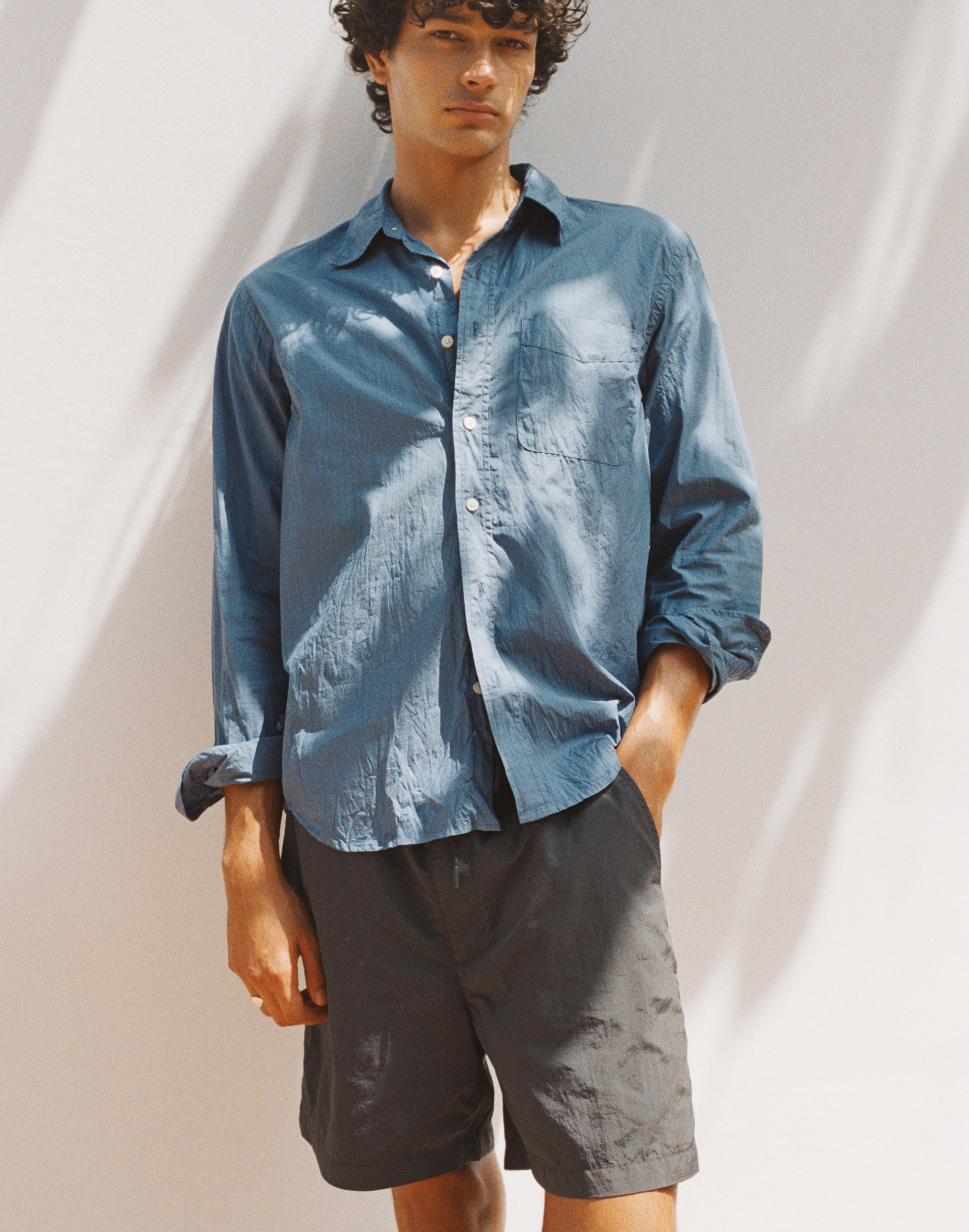 Button-Up Shirt in Crisp Poplin