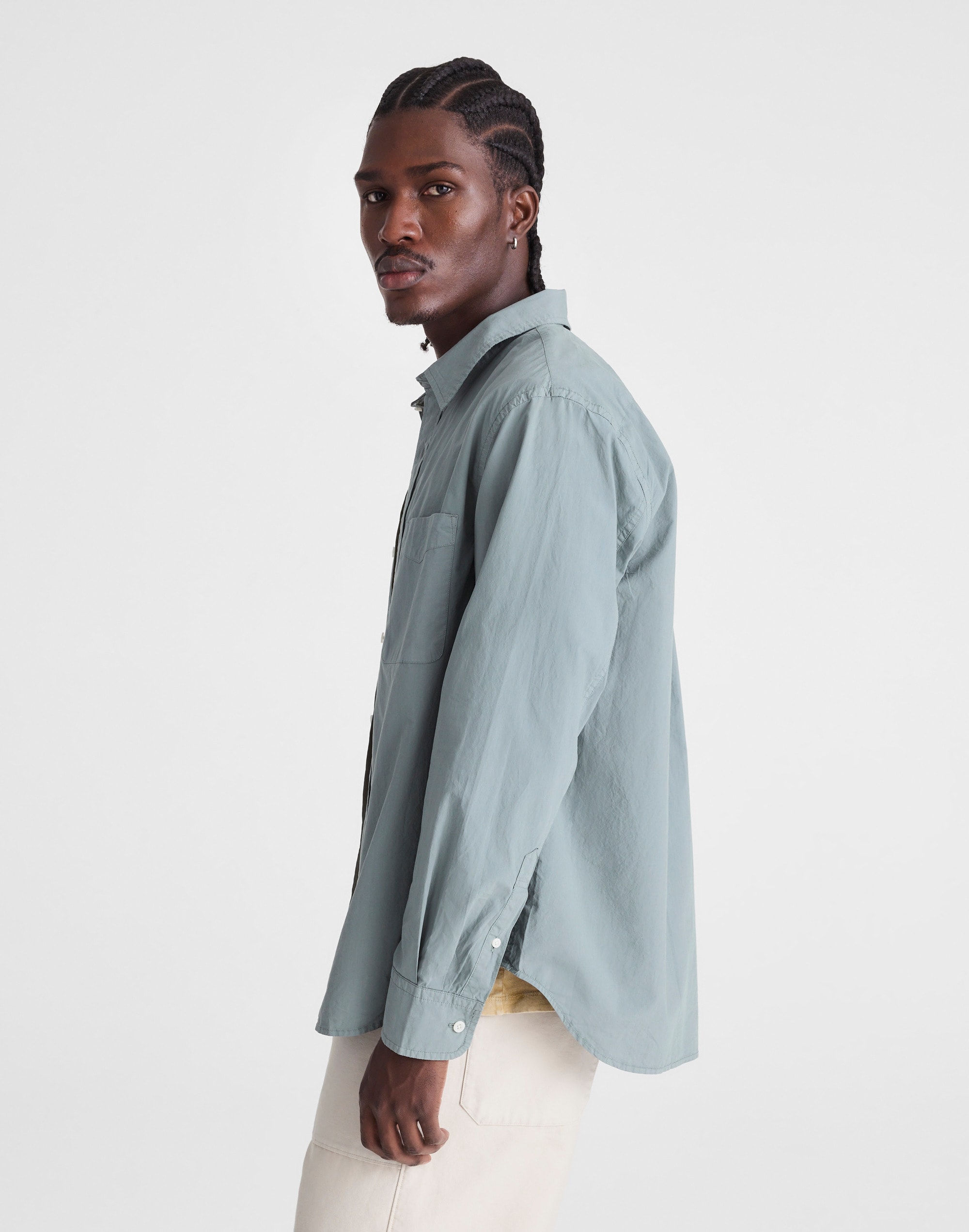 Button-Up Shirt in Crisp Poplin