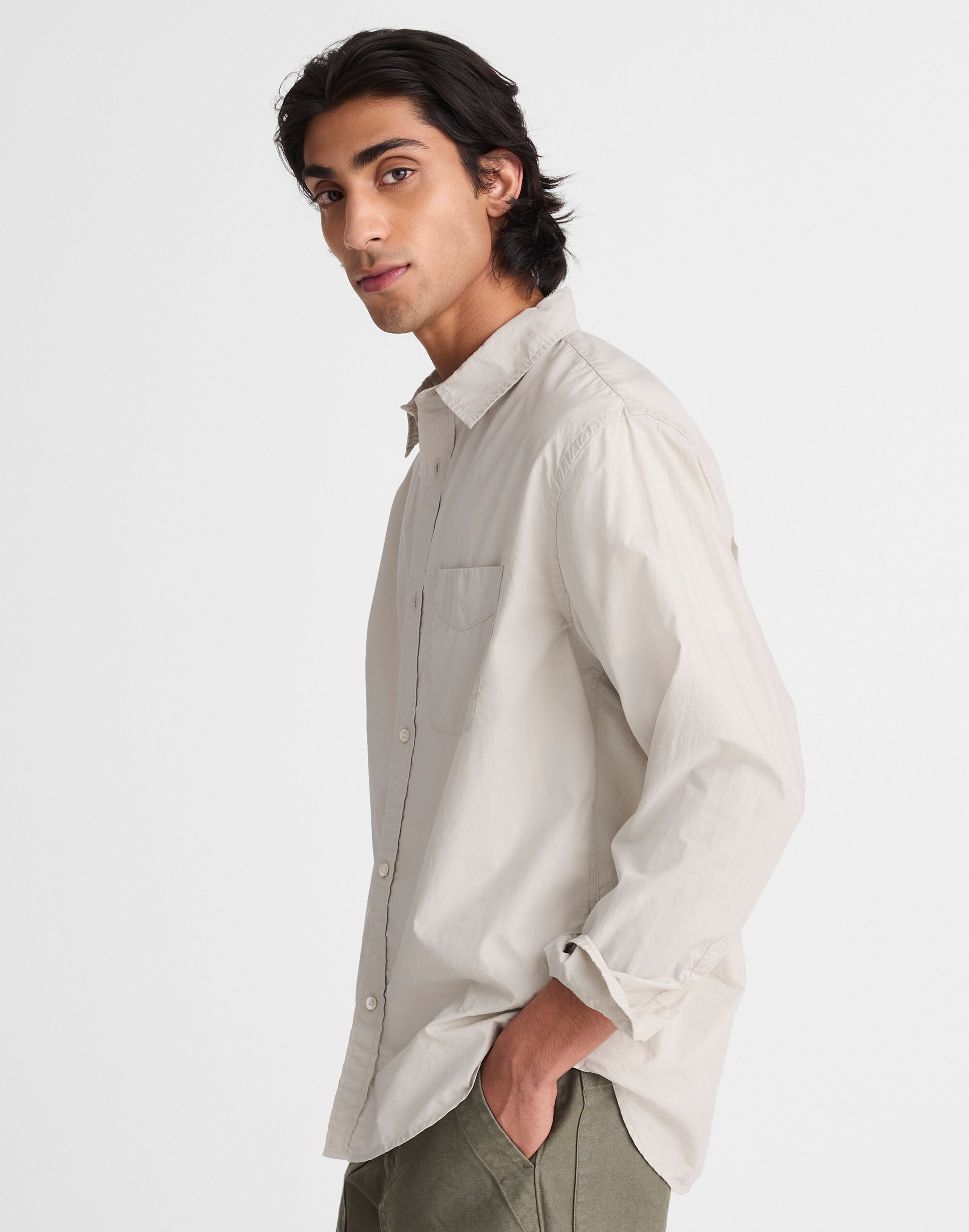 Button-Up Shirt in Crisp Poplin