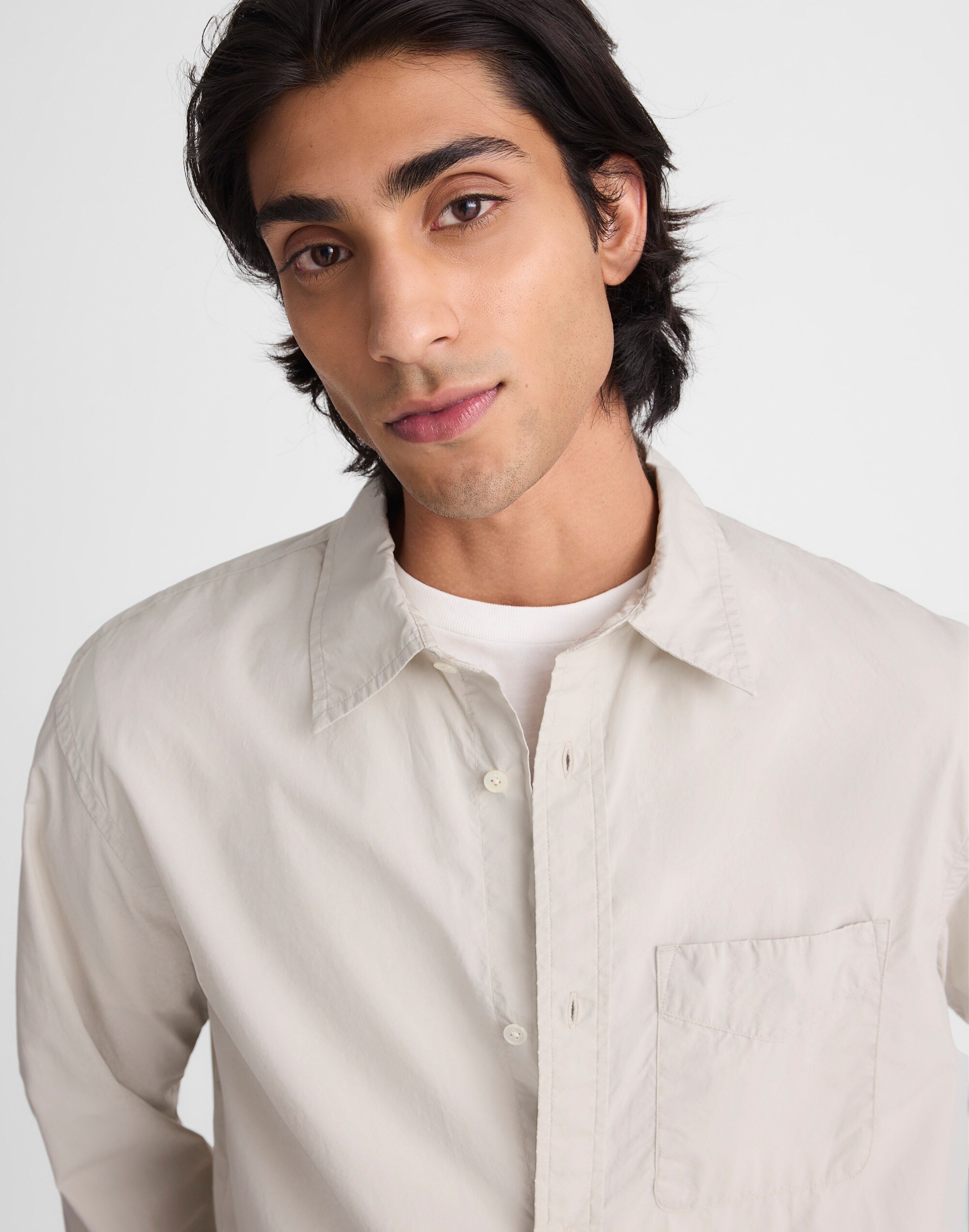 Button-Up Shirt in Crisp Poplin