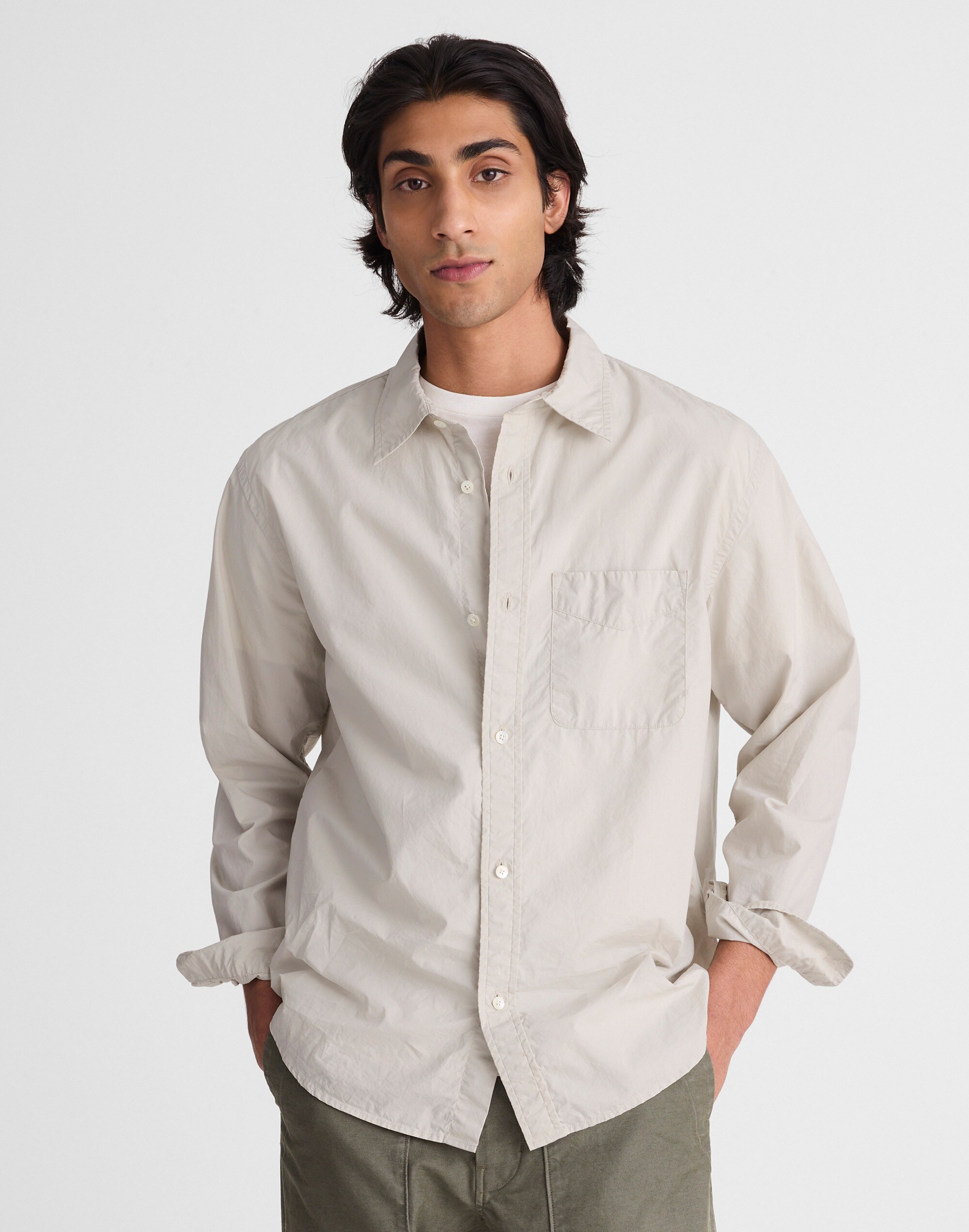 Button-Up Shirt in Crisp Poplin