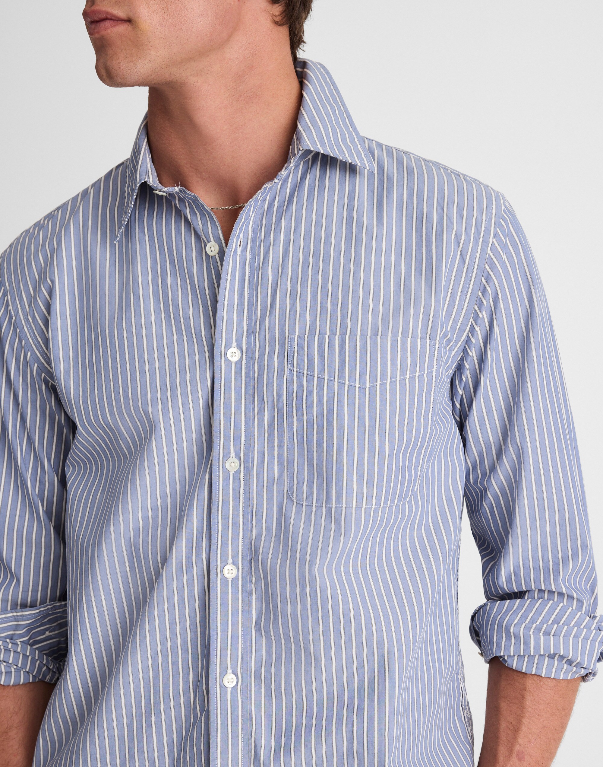 Button-Up Shirt in Crisp Poplin