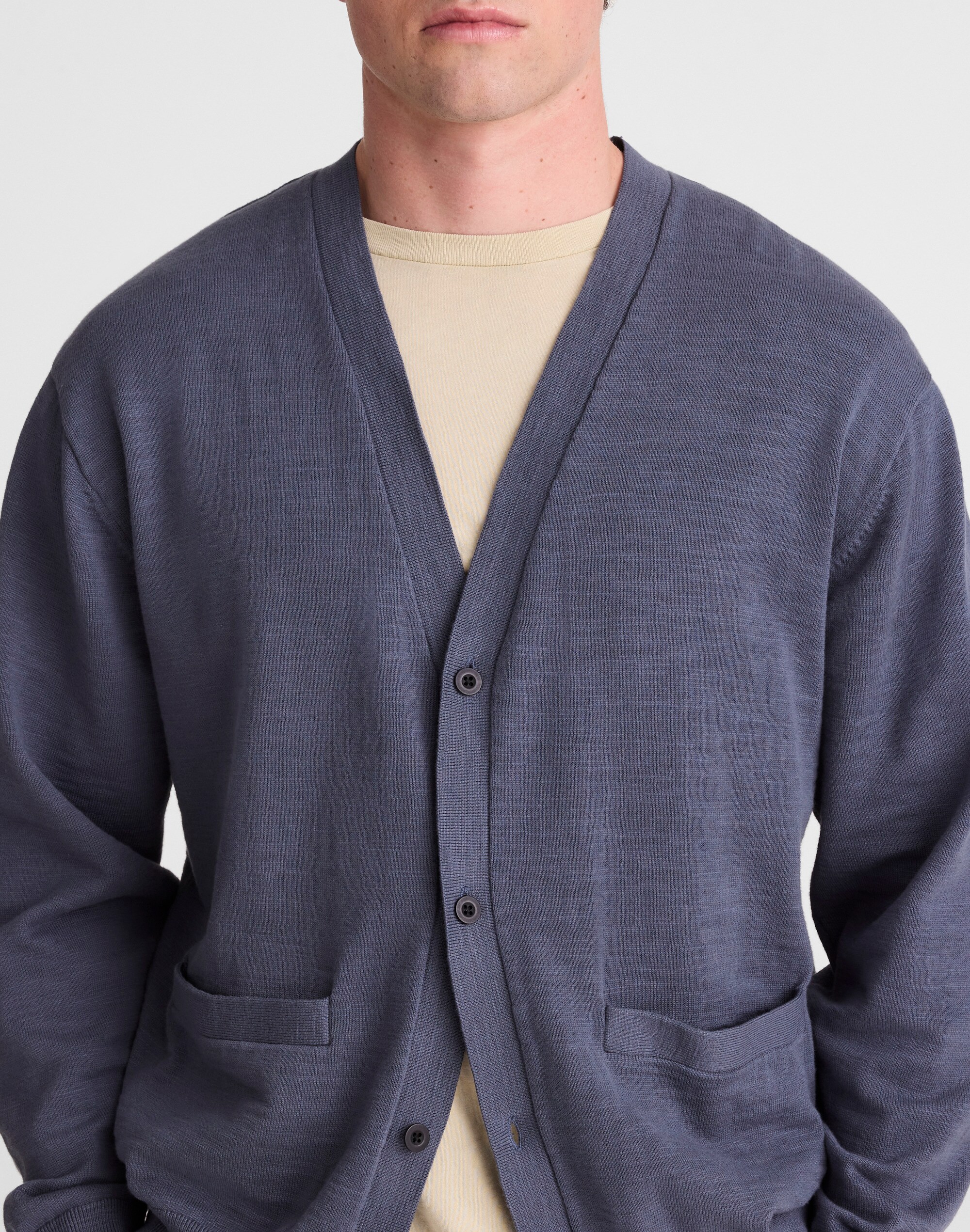 V-Neck Cardigan in Slub-Knit Cotton
