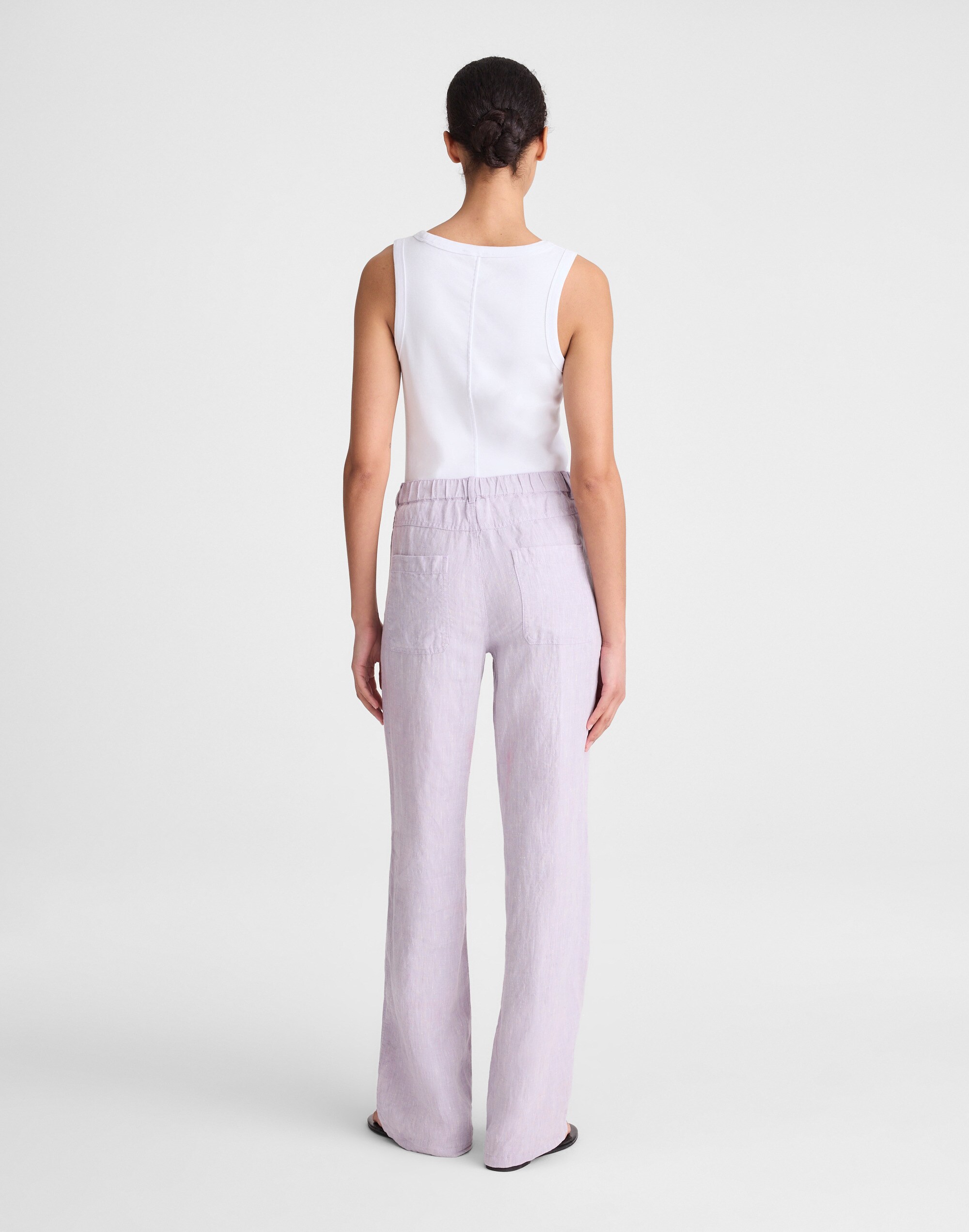 The Zoe Relaxed Straight Pant in 100% Linen