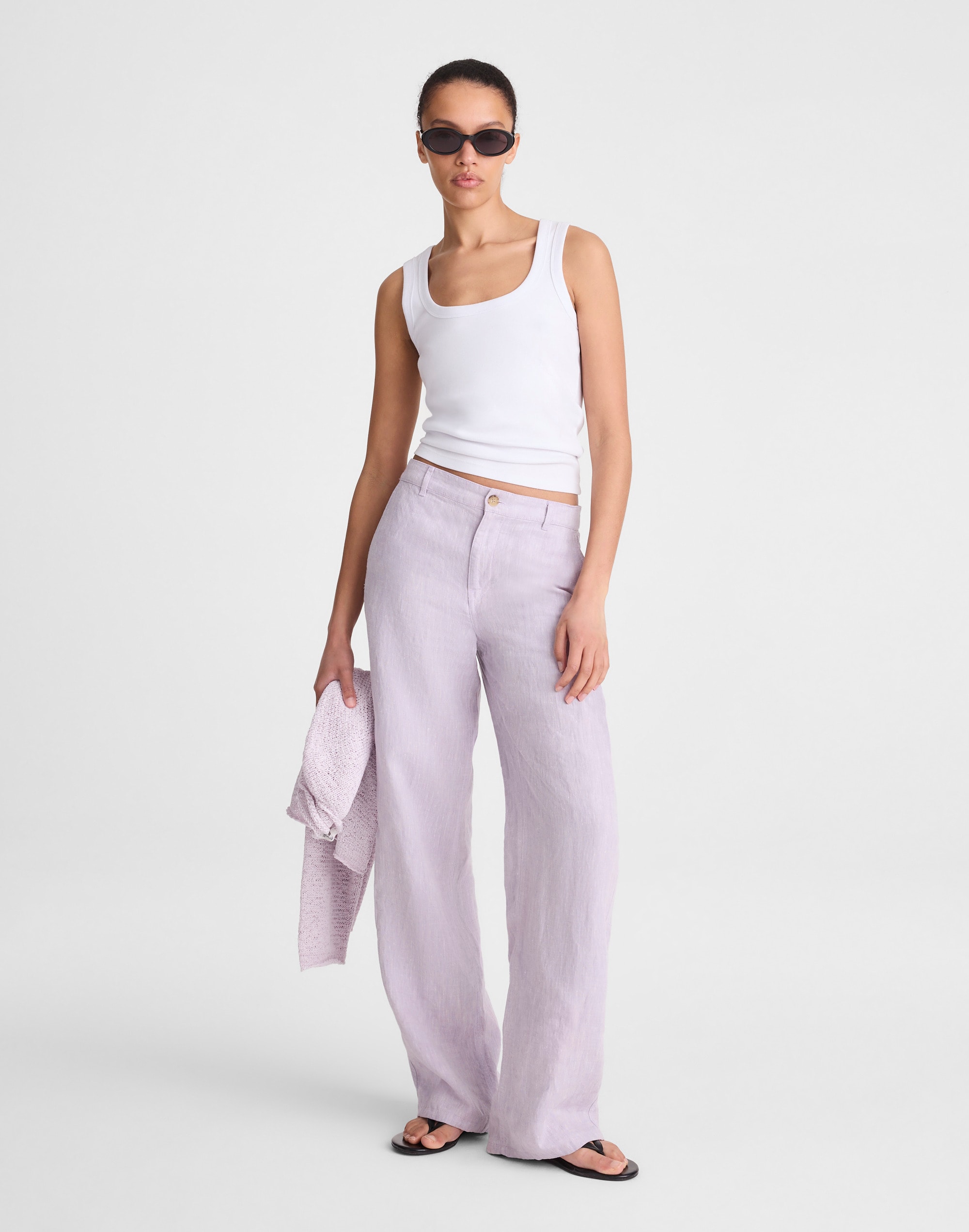 The Zoe Relaxed Straight Pant in 100% Linen
