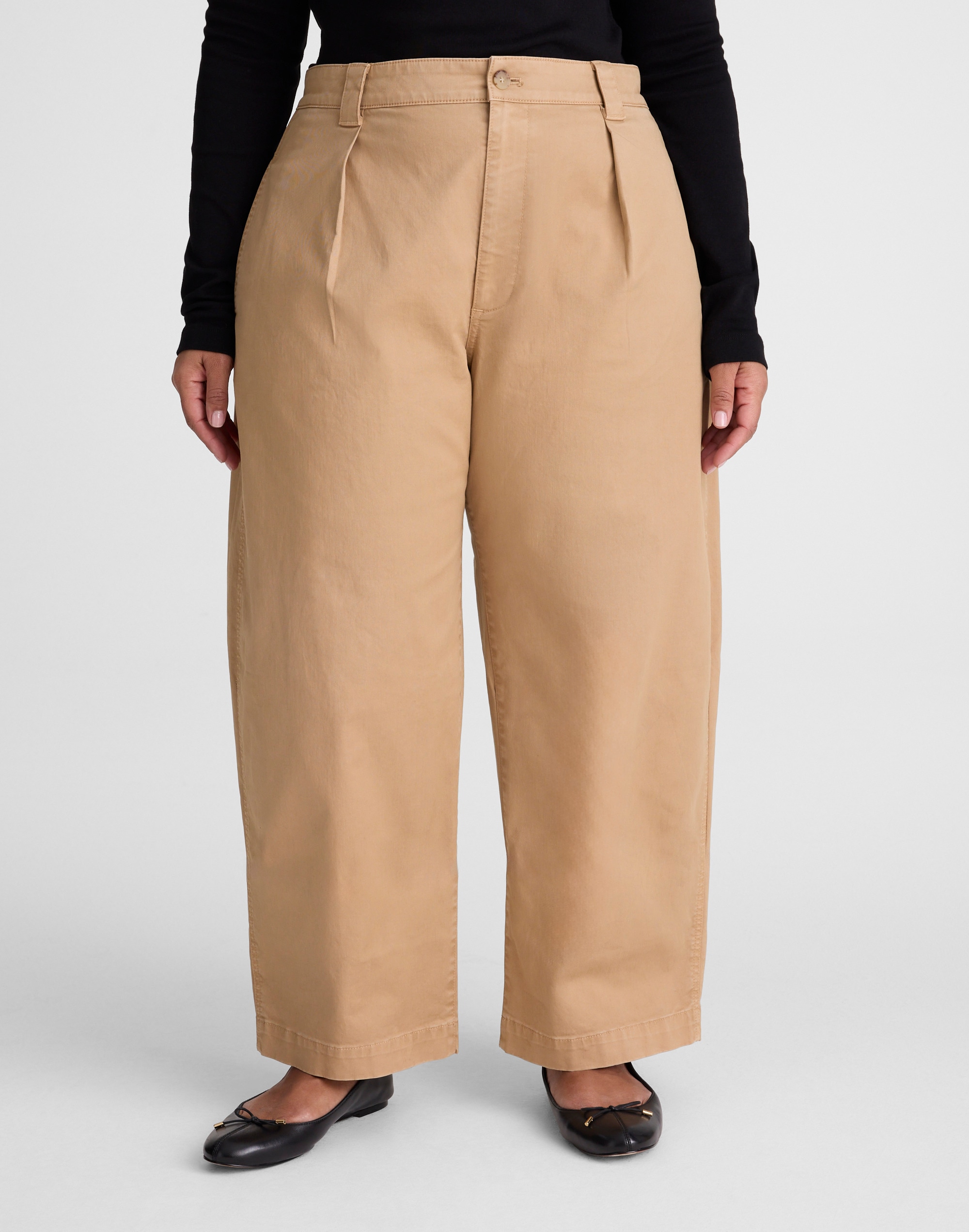 The Plus Barrel-Leg Chino Pant