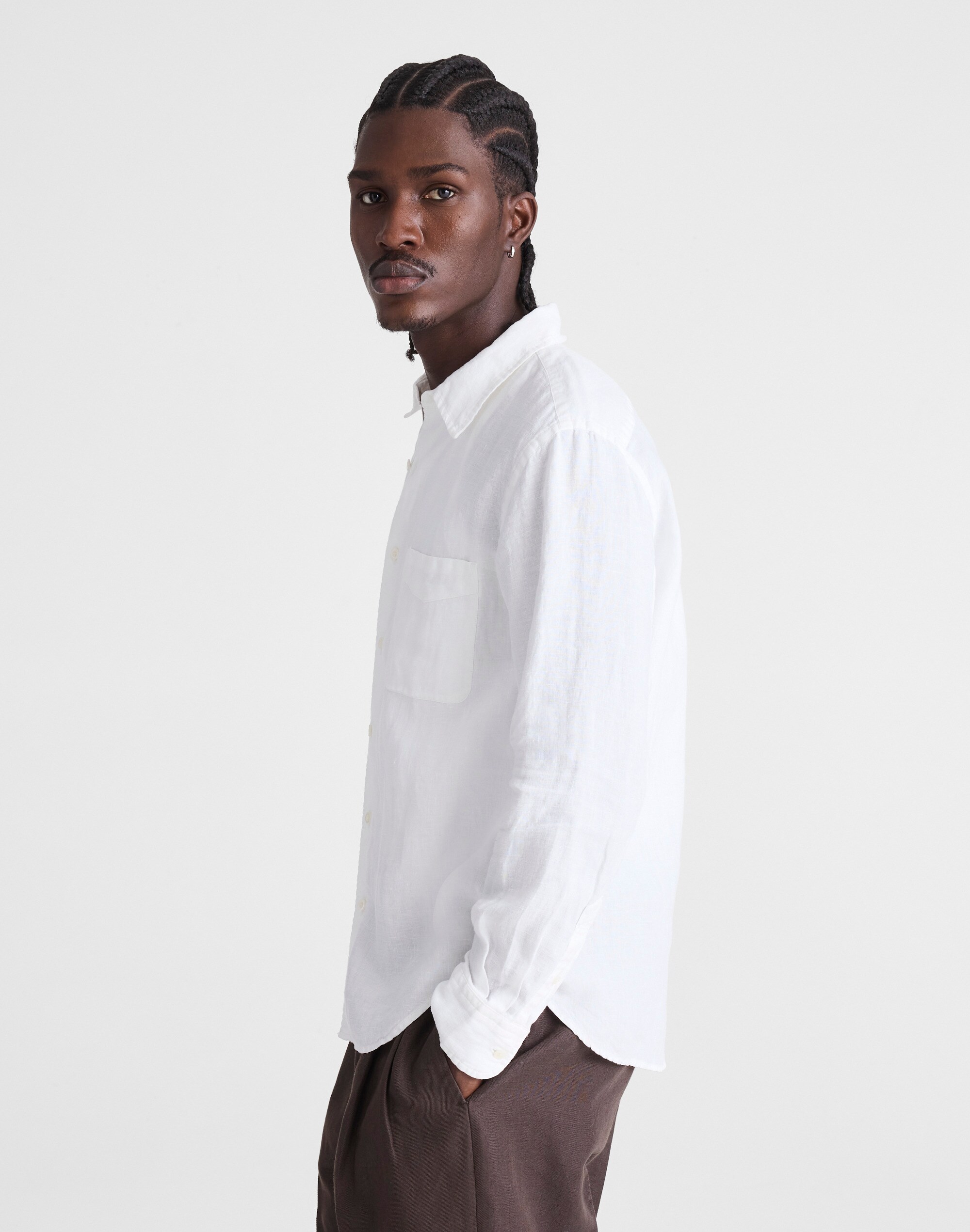 Button-Up Shirt in Linen