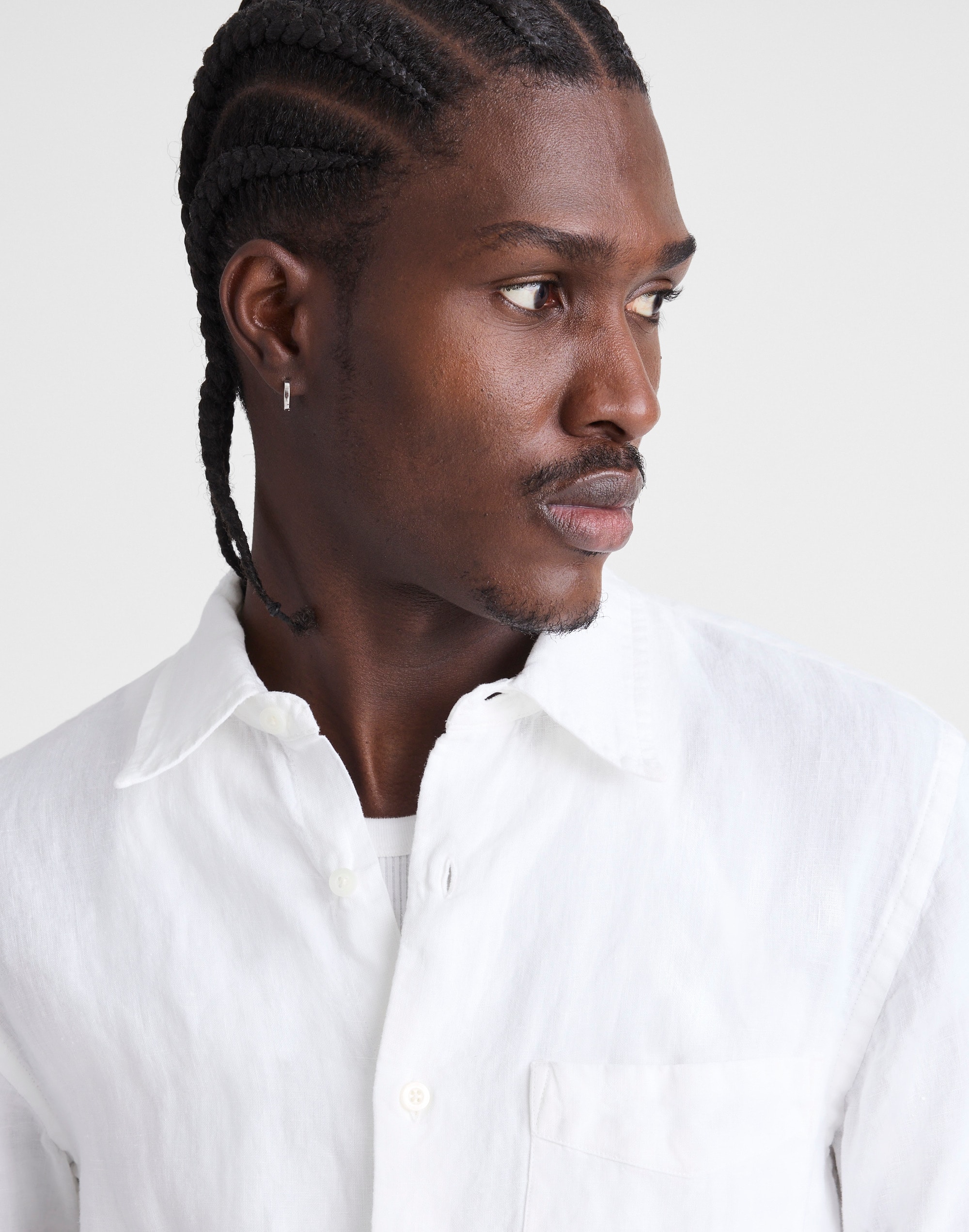 Button-Up Shirt in Linen