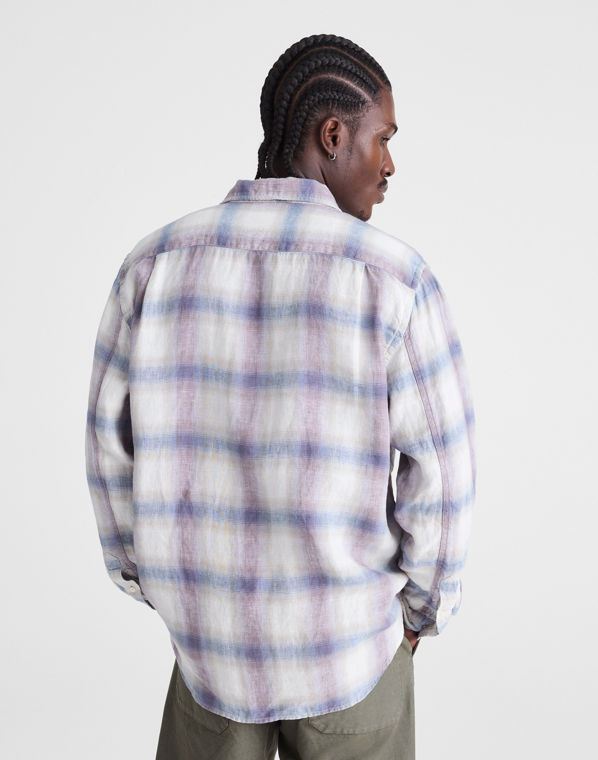 Button-Up Shirt in Linen