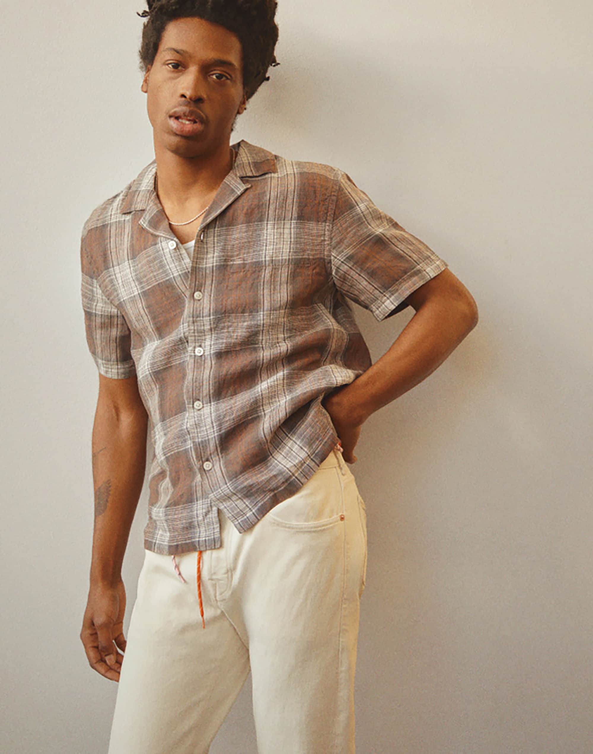 Short-Sleeve Camp Shirt in Linen