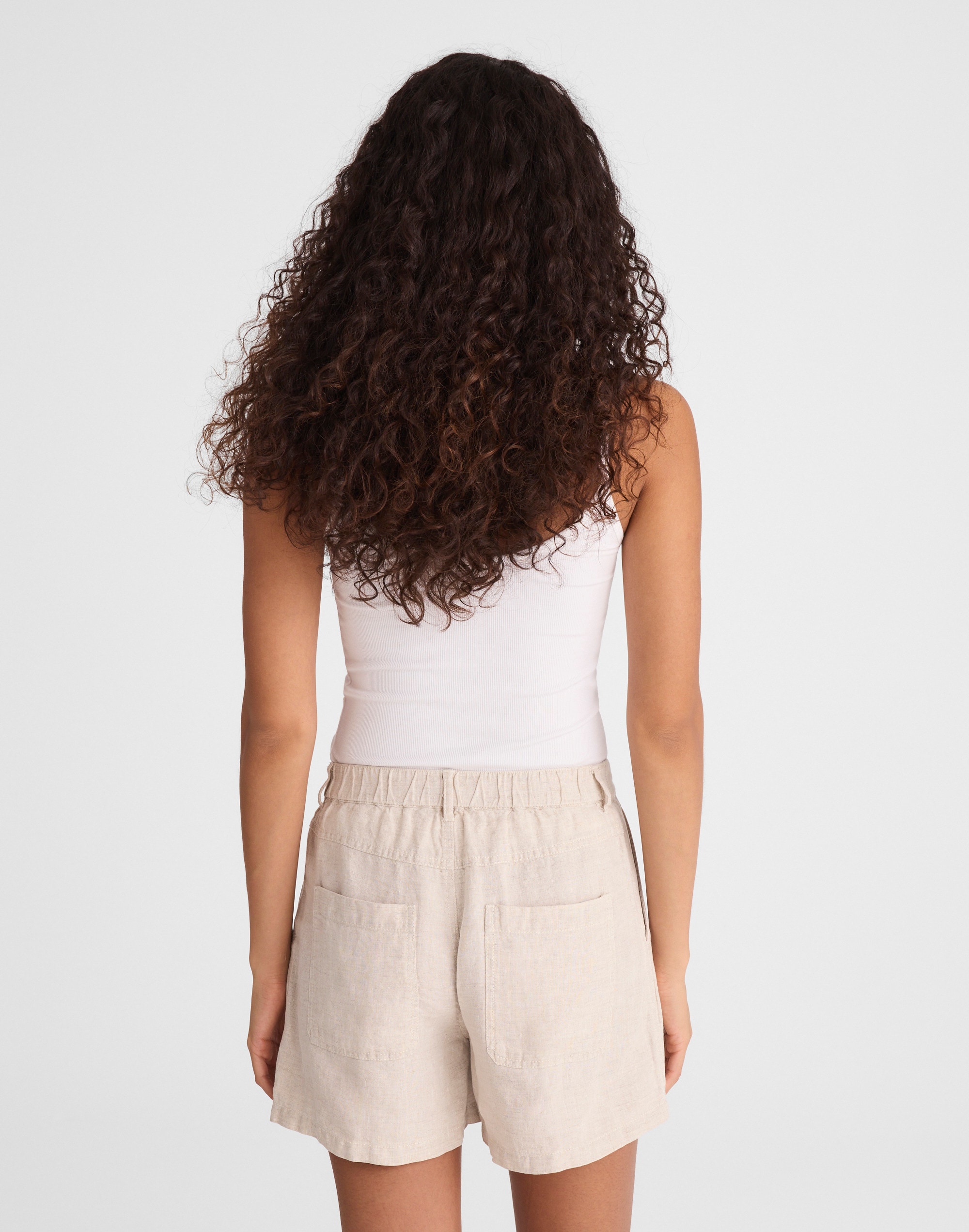 The Zoe Short in 100% Linen