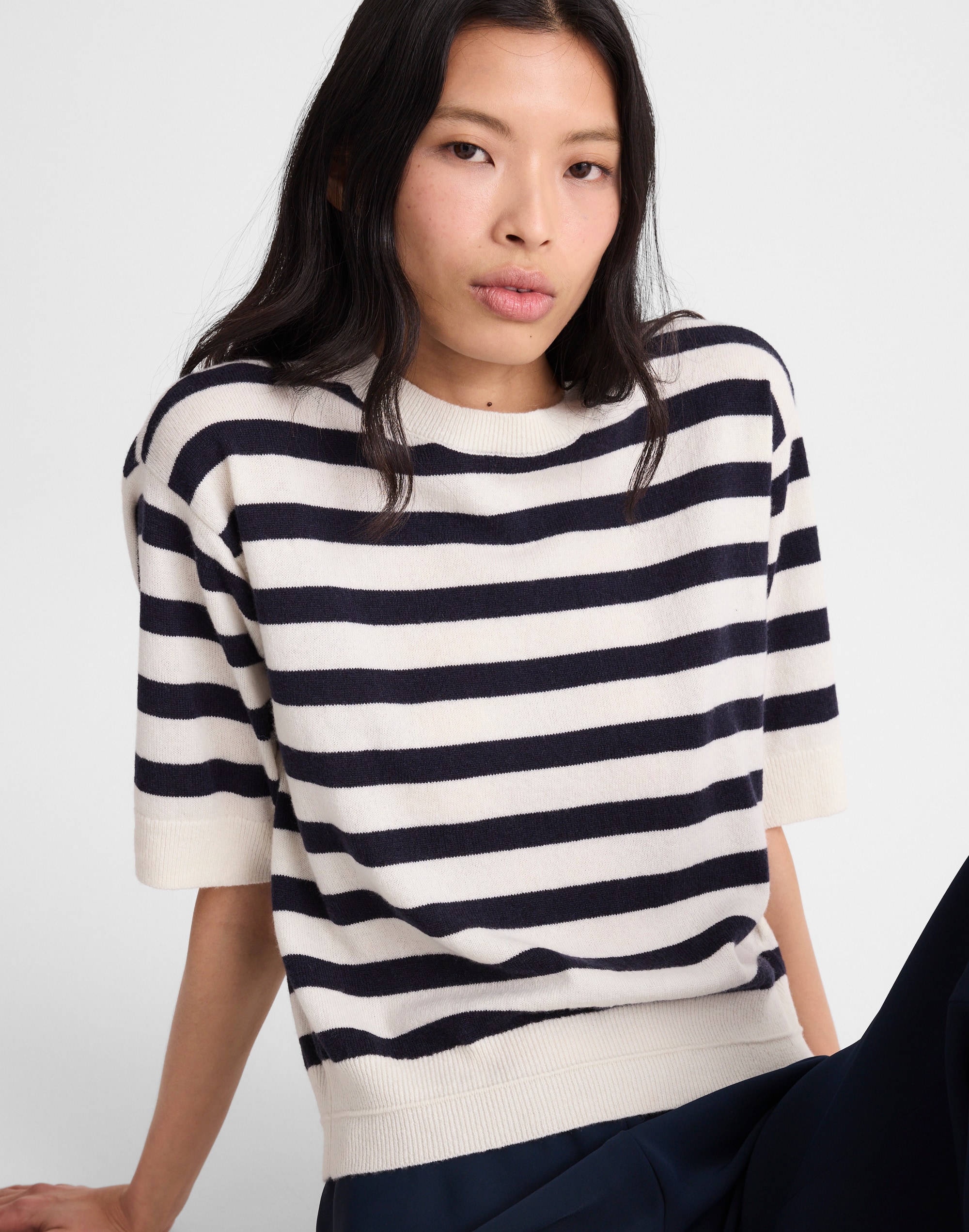 Relaxed Sweater Tee in 100% Cashmere