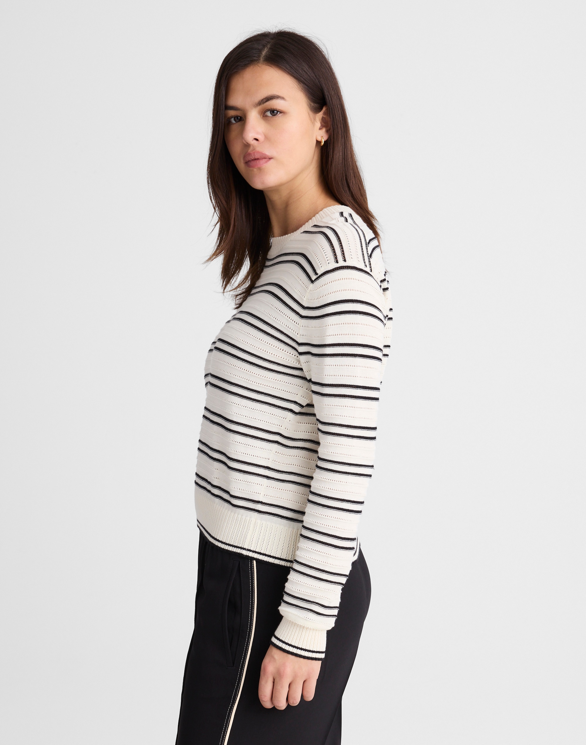 Striped Textured-Stitch Crewneck Sweater in 100% Cotton