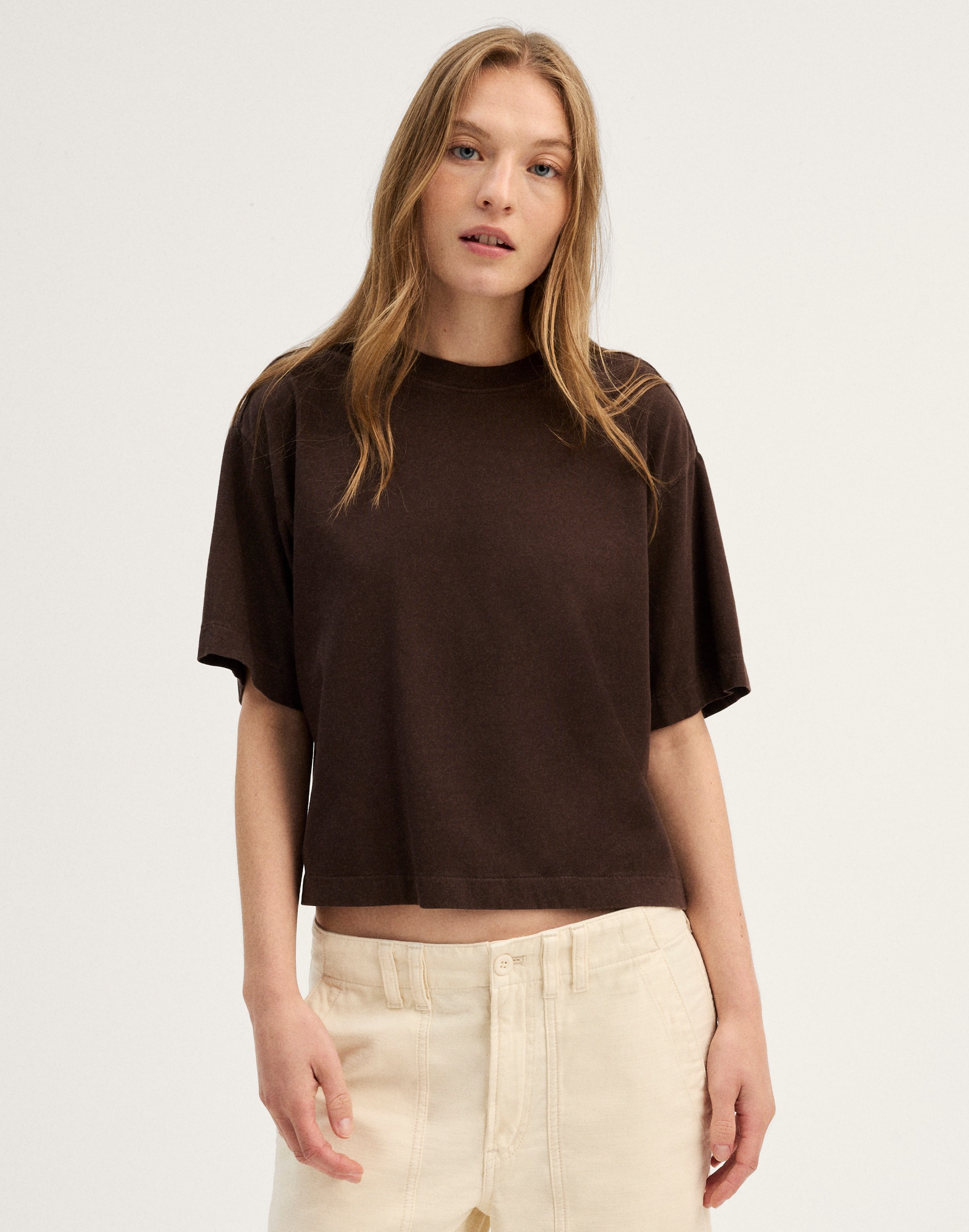 the boxy crop tee in allday jersey