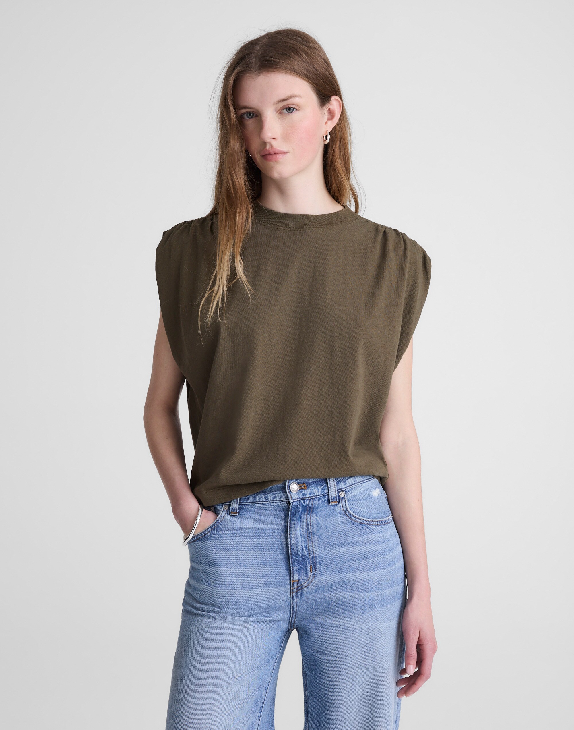 The Relaxed Muscle Tee in Vintage Jersey