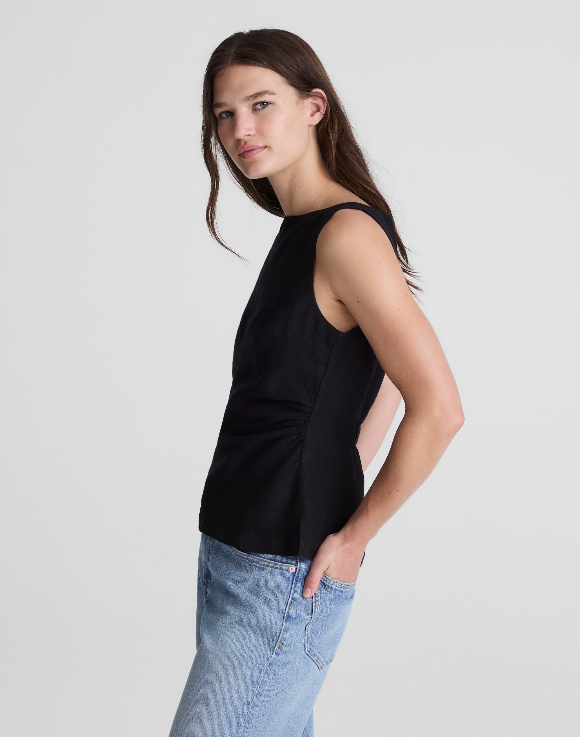 Cinched Boatneck Sleeveless Top in 100% Linen