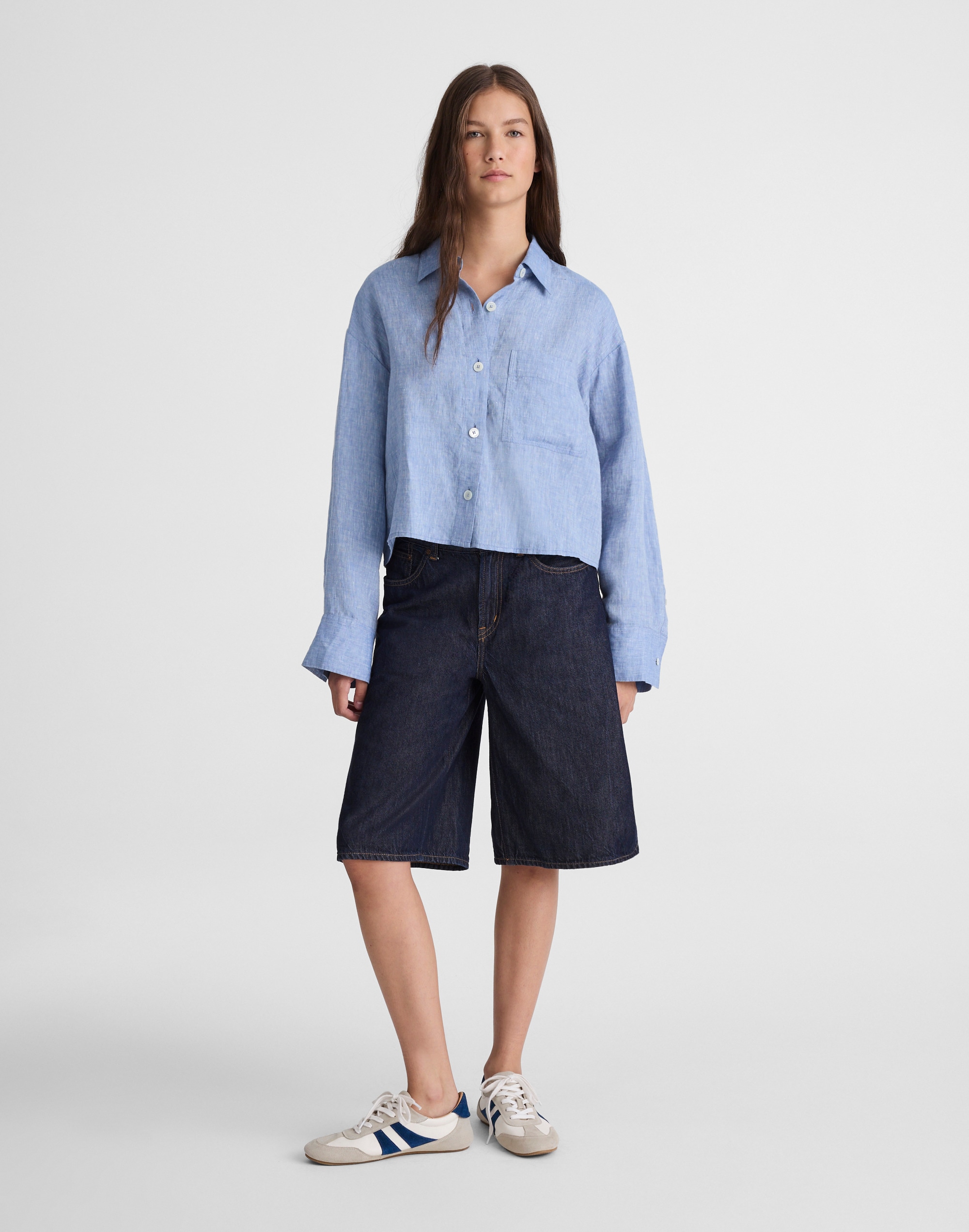 Straight-Hem Shirt in Linen