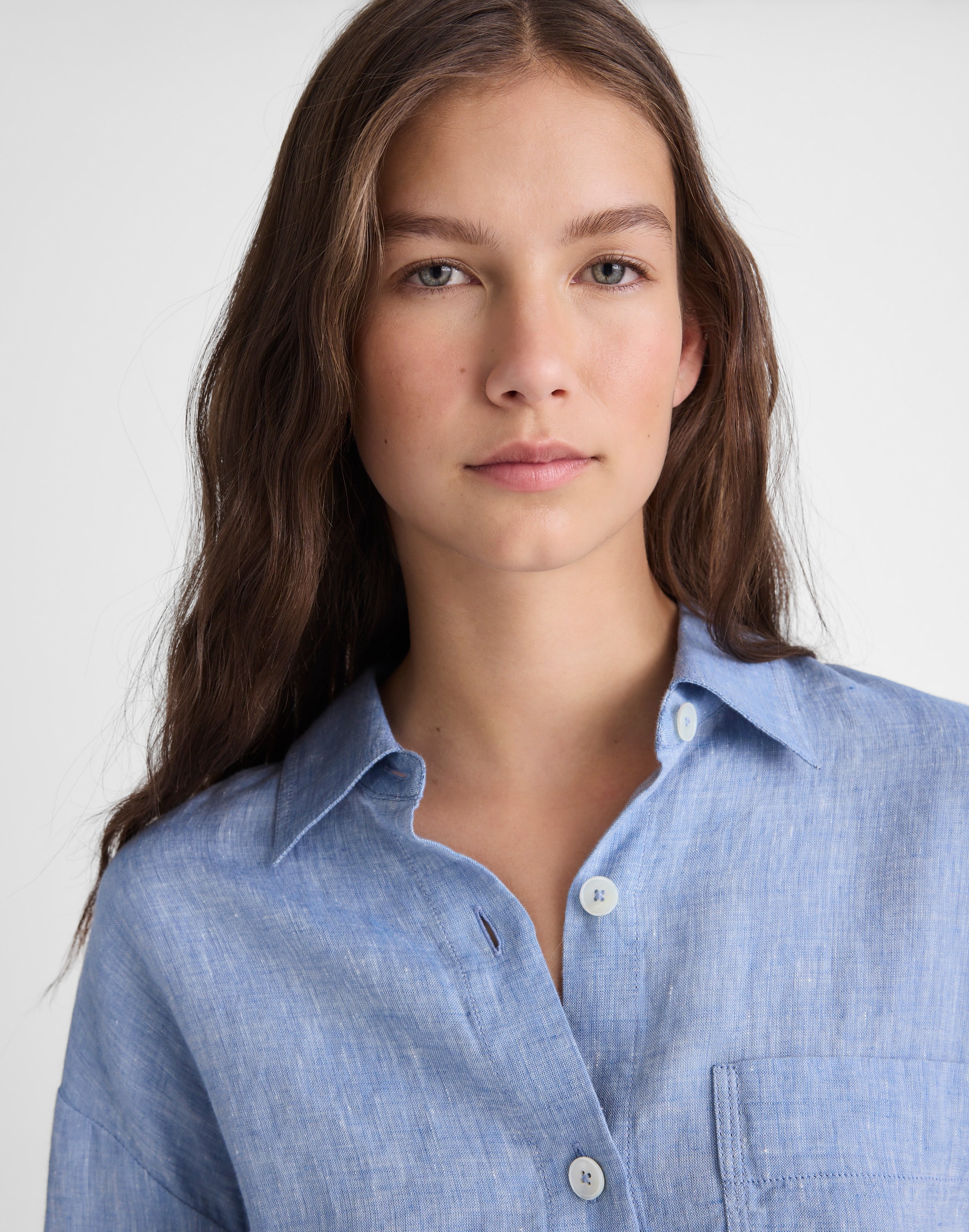 Straight-Hem Shirt in Linen