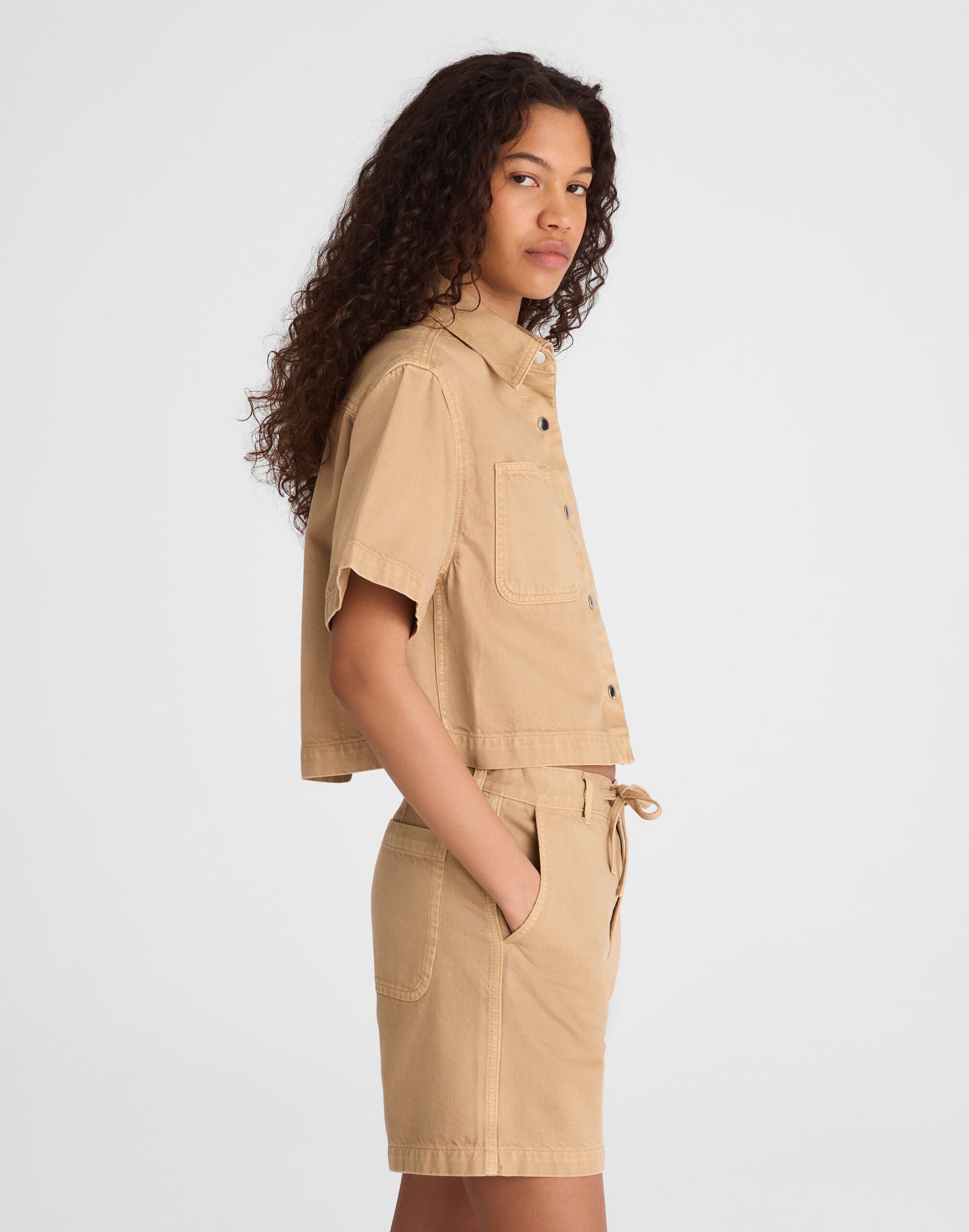 Boxy Crop Button-Up Shirt in Airy Denim