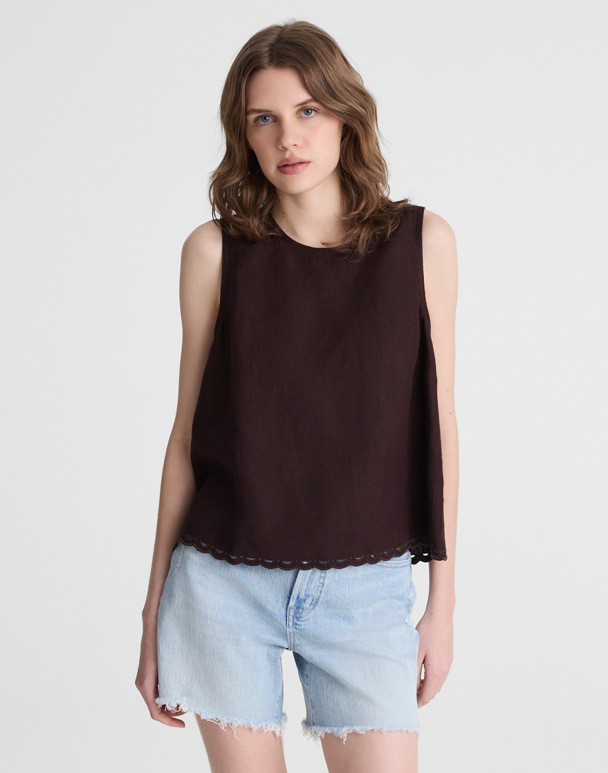 Lace-Trim Shell Top in 100% Linen