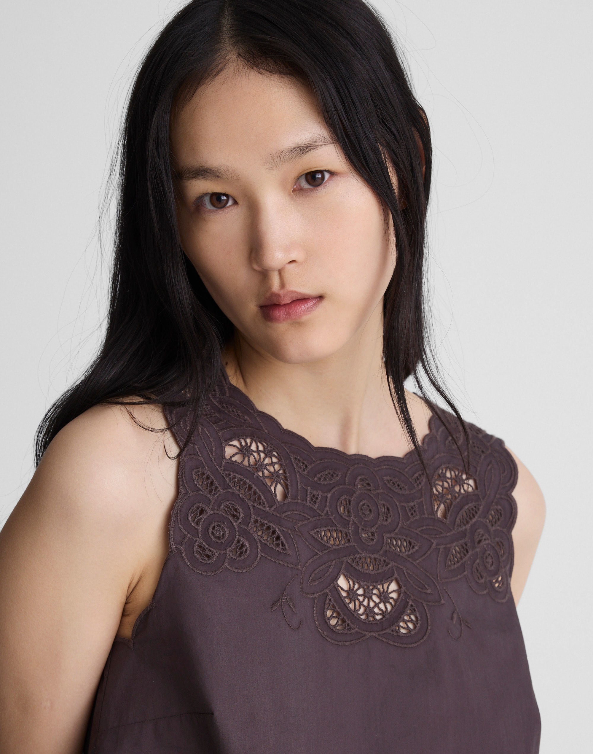 Embroidered Shell Top in Poplin