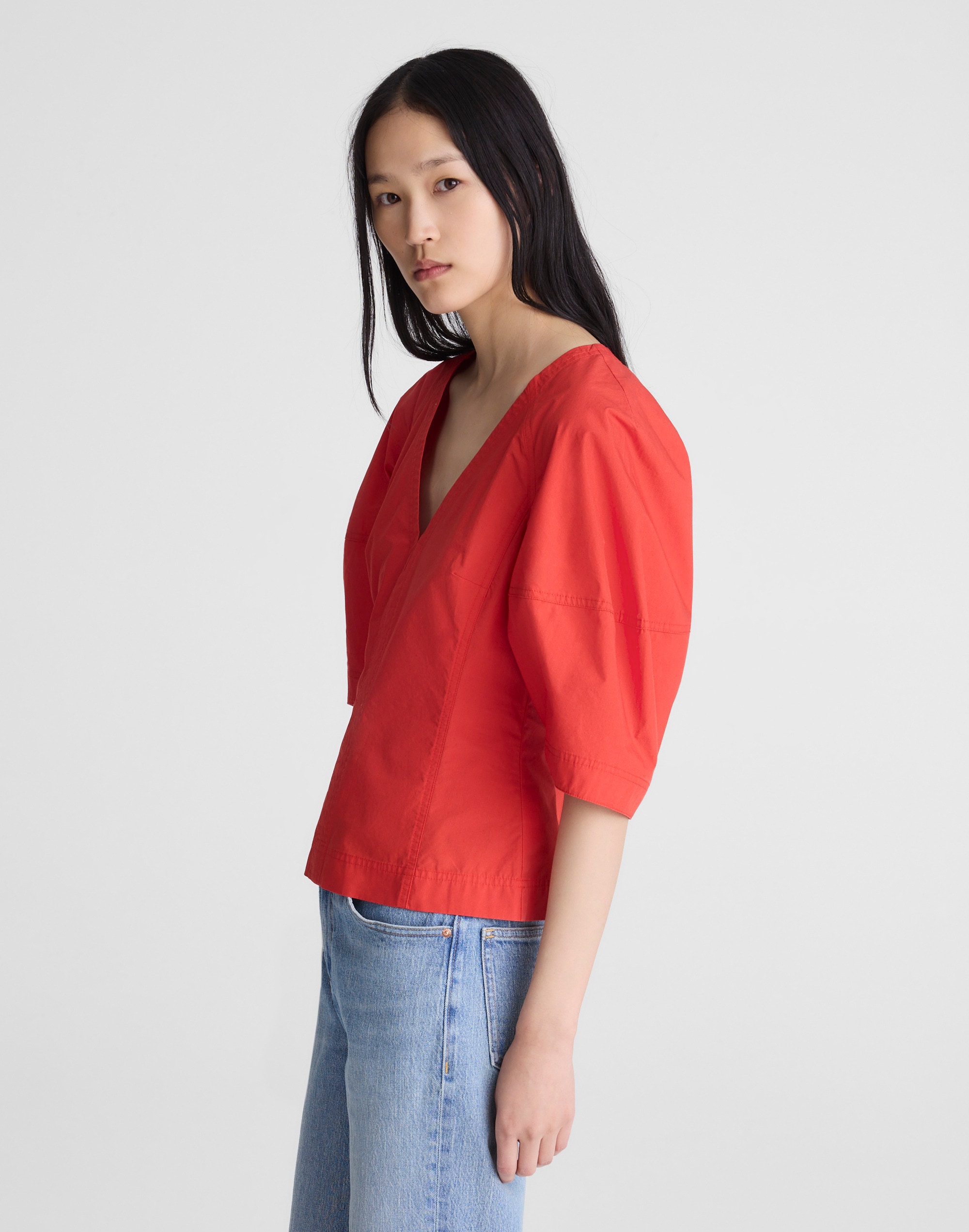 Sculptural V-Neck Top in Poplin