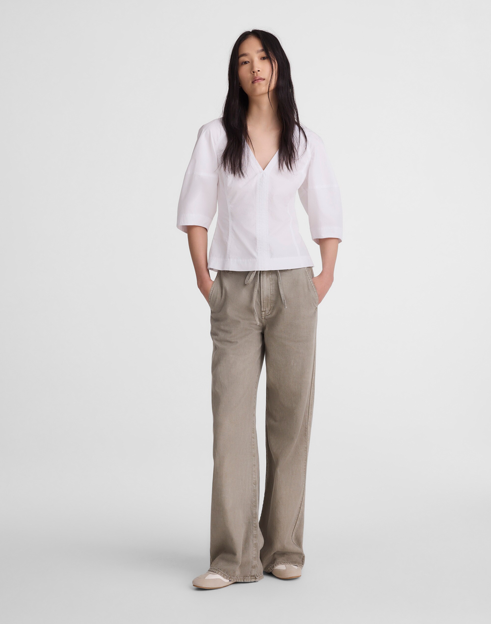 Sculptural V-Neck Top in Poplin