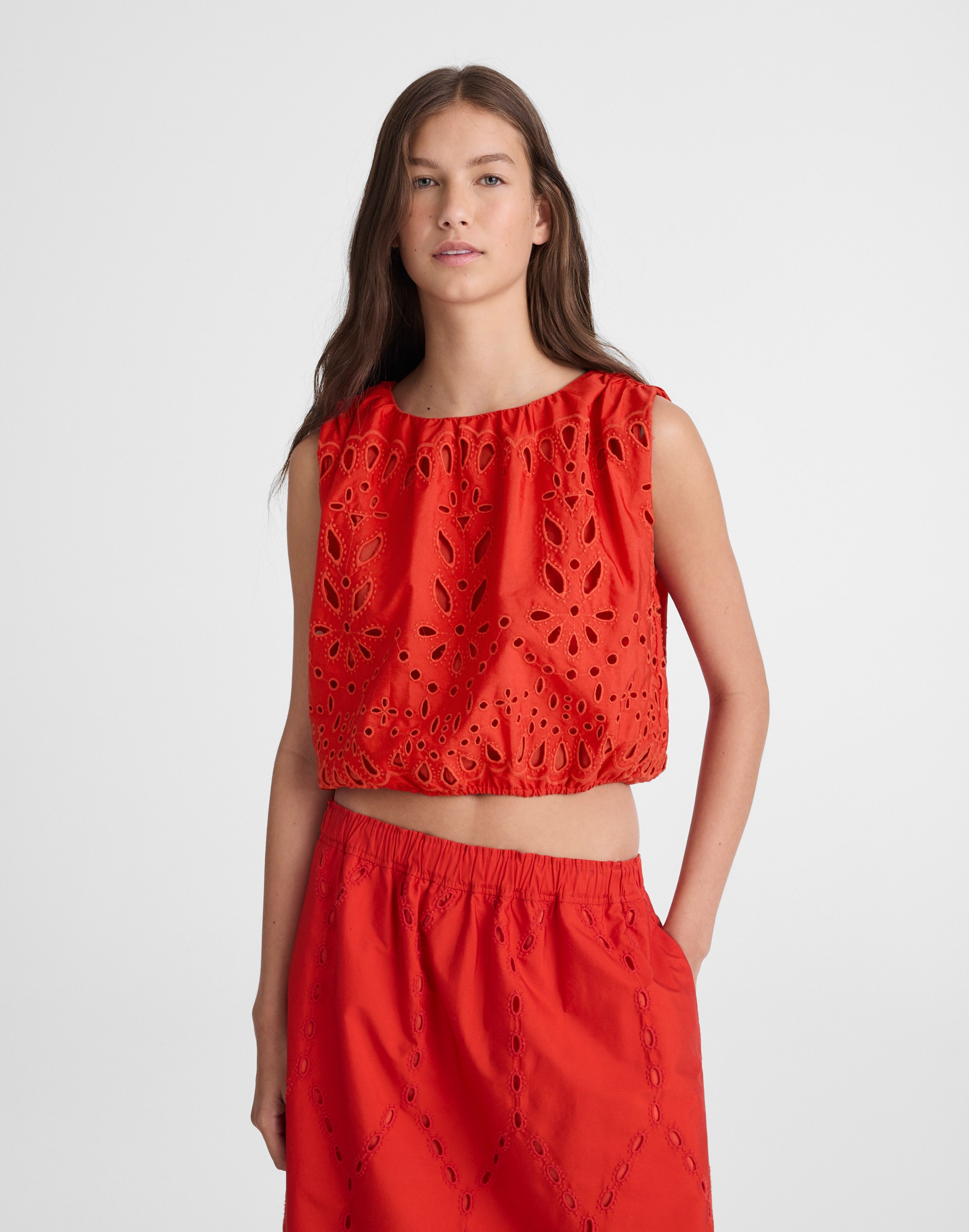embroidered sleeveless bubble top in poplin