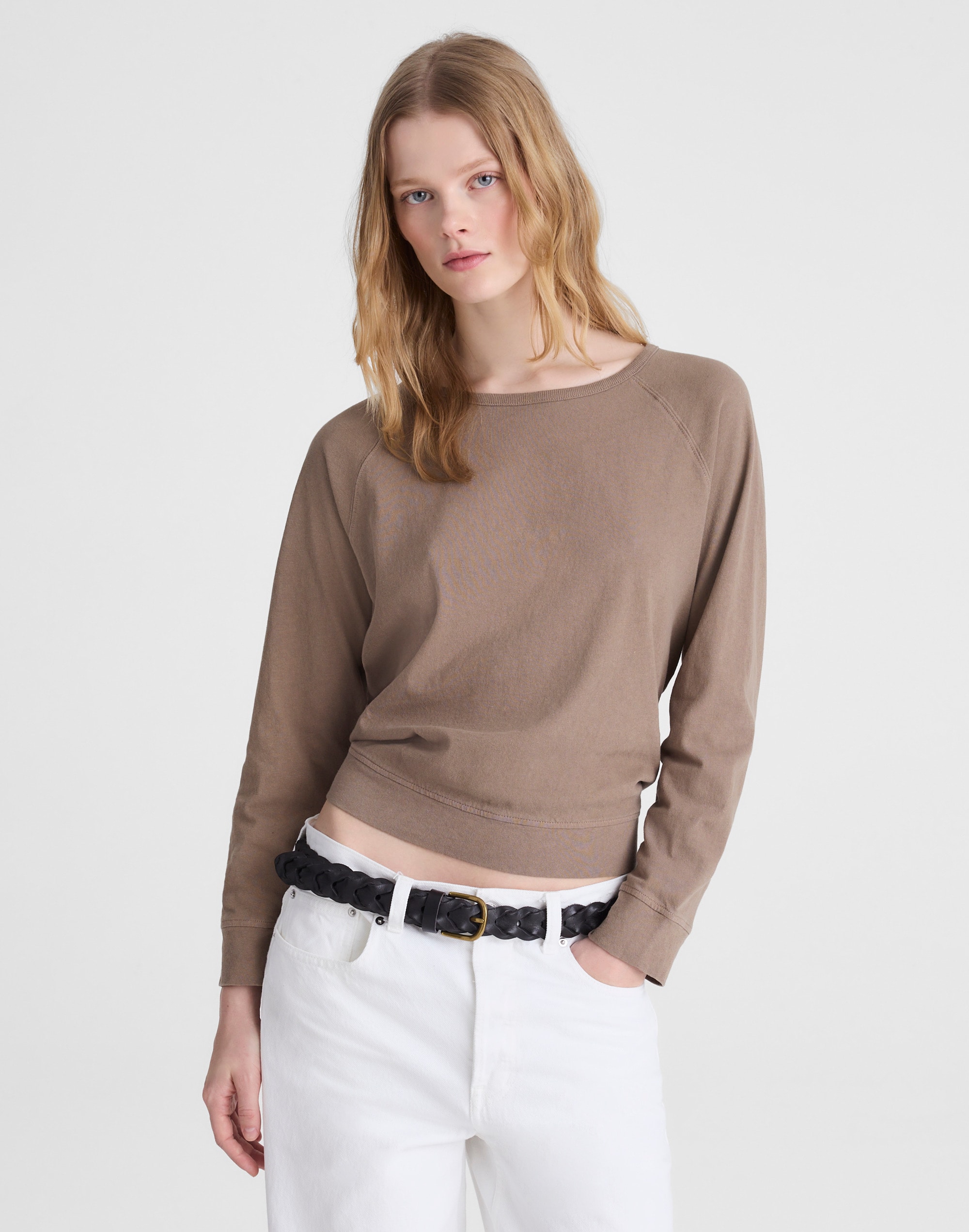 The Relaxed Raglan Tee in Vintage Jersey