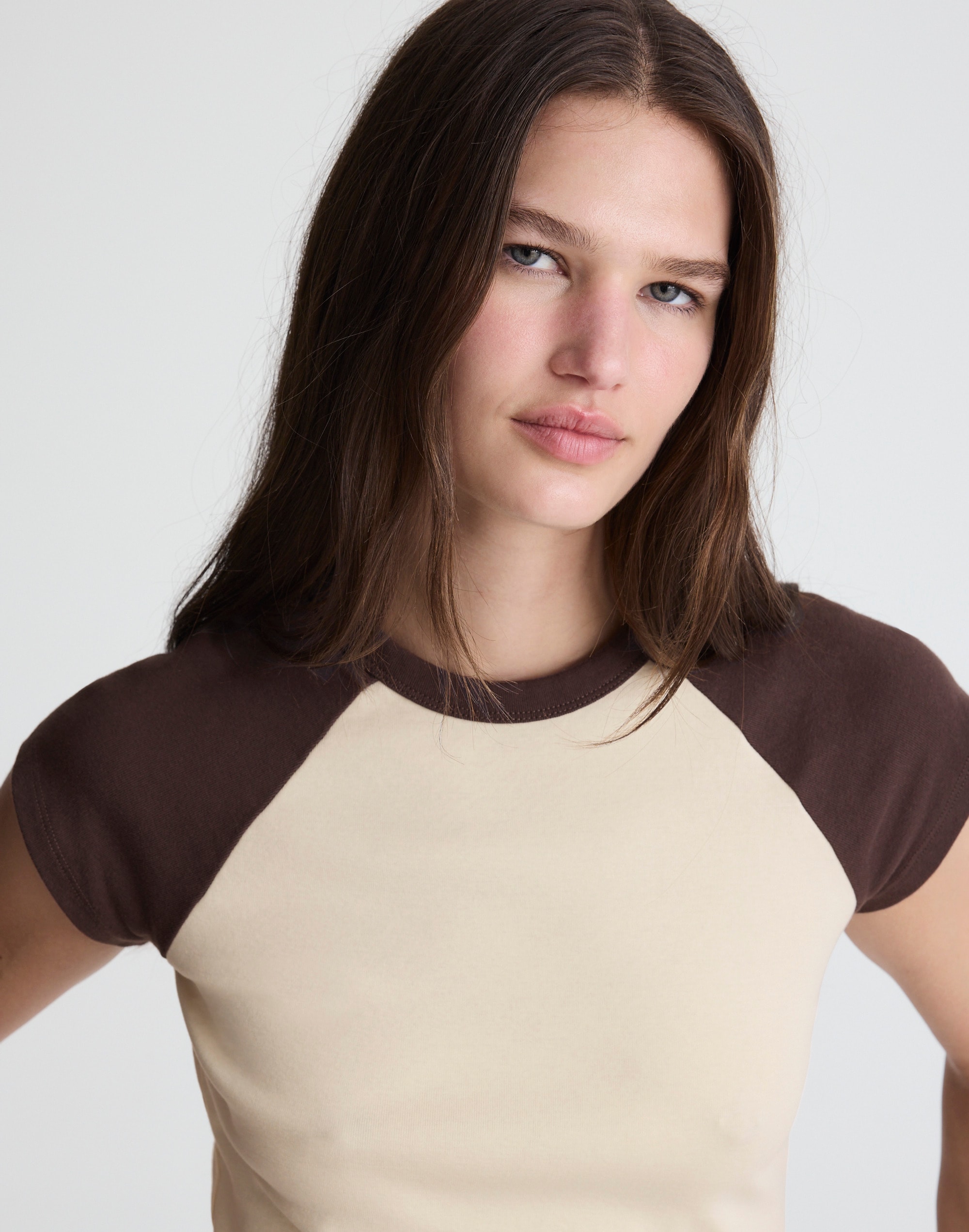 the '90s crewneck raglan tee in compact cotton