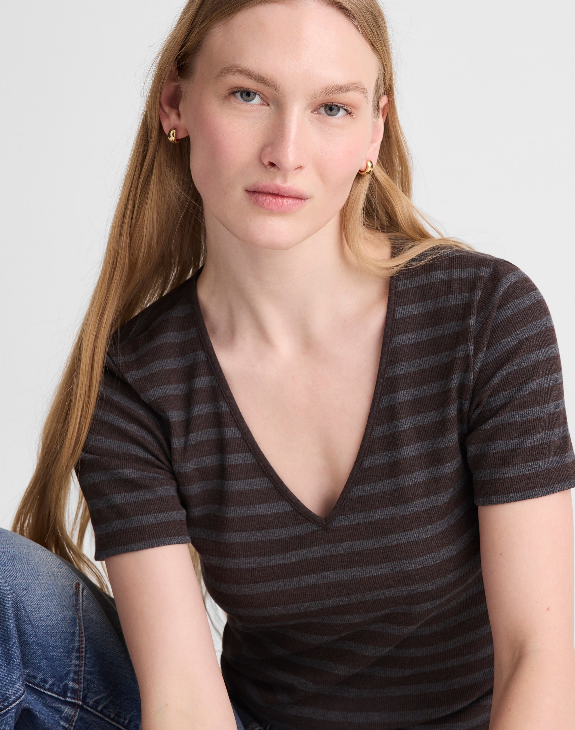 The 9-9 V-Neck Tee in LuxeRib