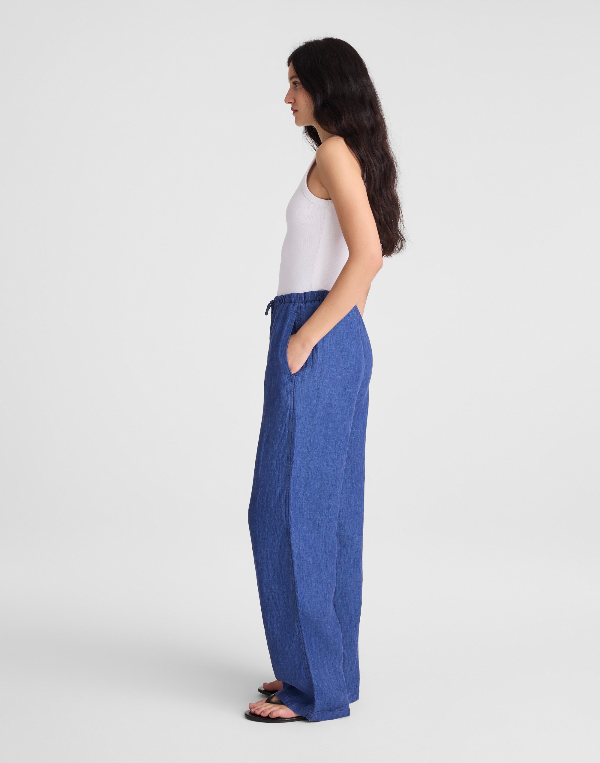 Pull-On Pants in 100% Linen