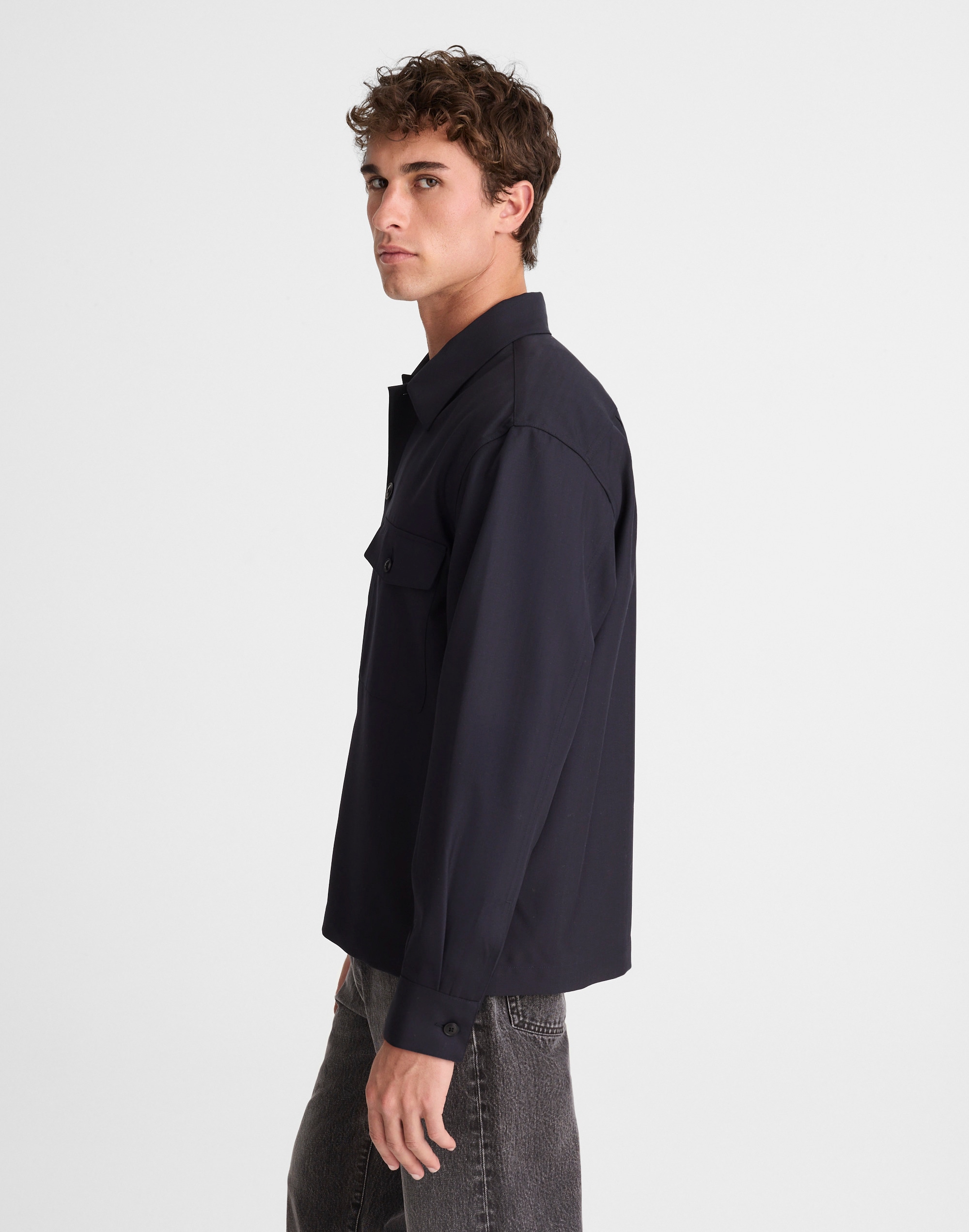 Overshirt in Wool-Blend Herringbone