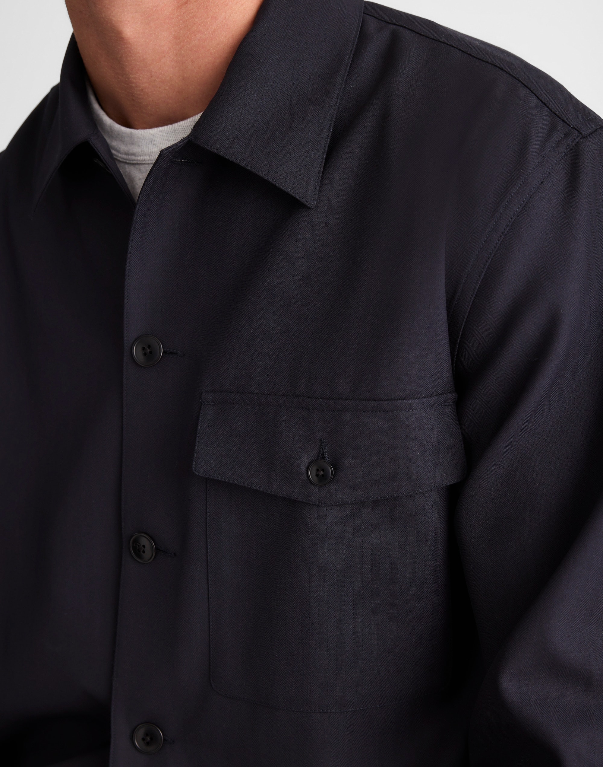 Overshirt in Wool-Blend Herringbone