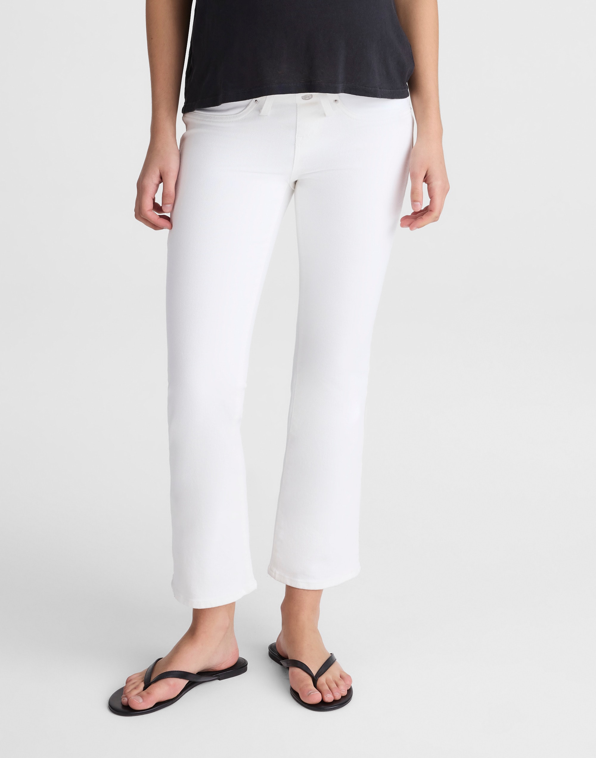 the maternity flare crop jean in super stretch denim