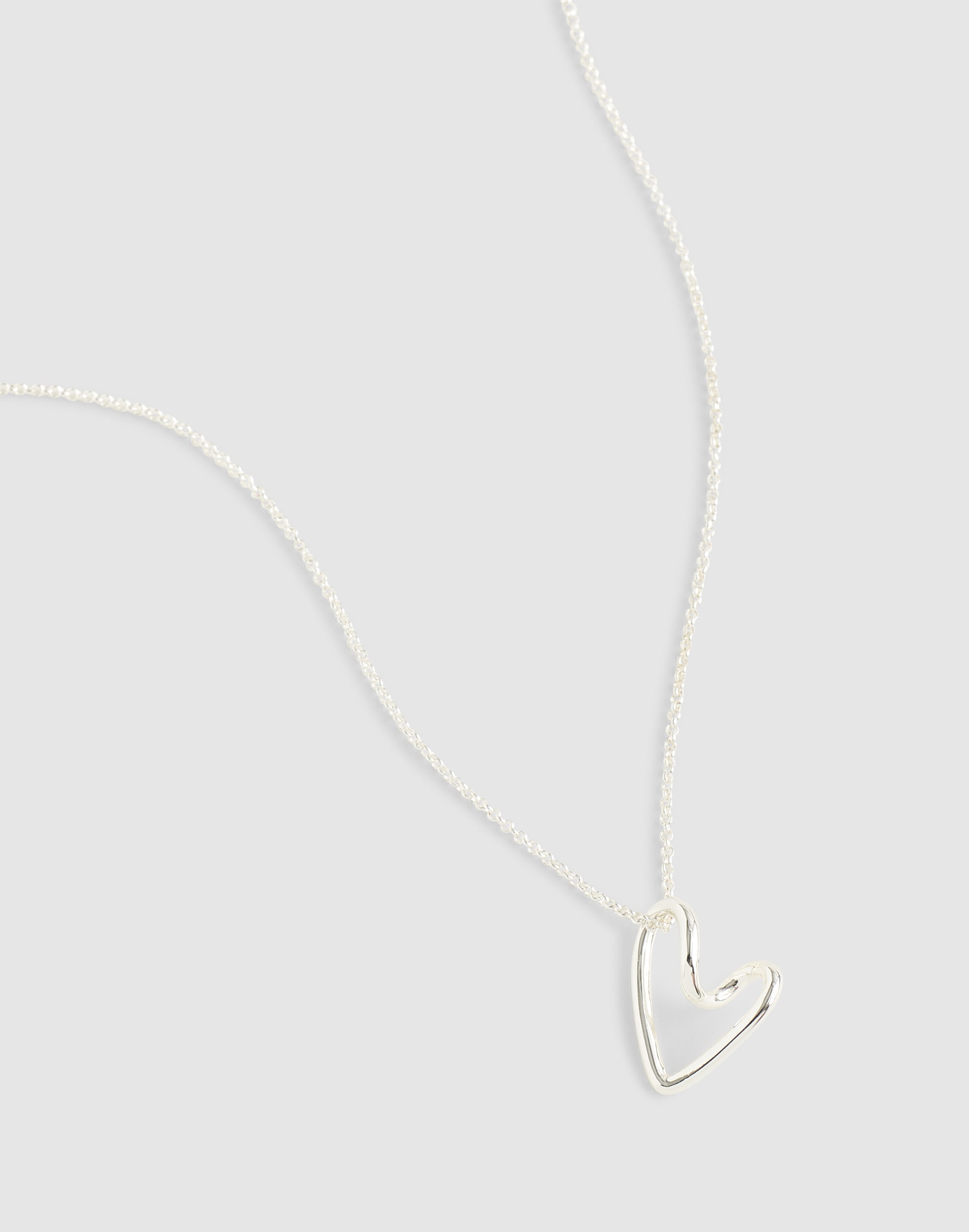 Looped Heart Choker Necklace