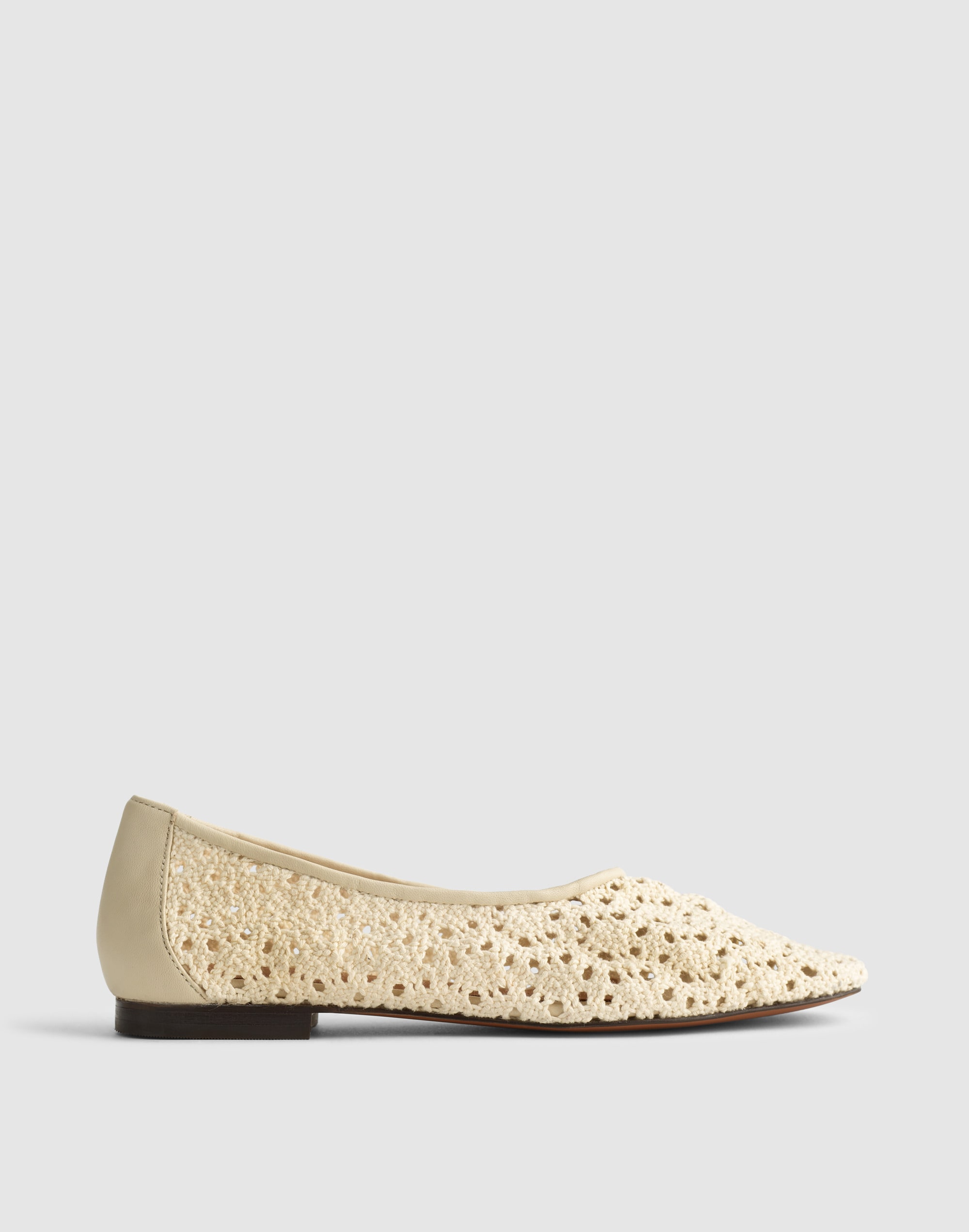 the mylie glove flat in crochet