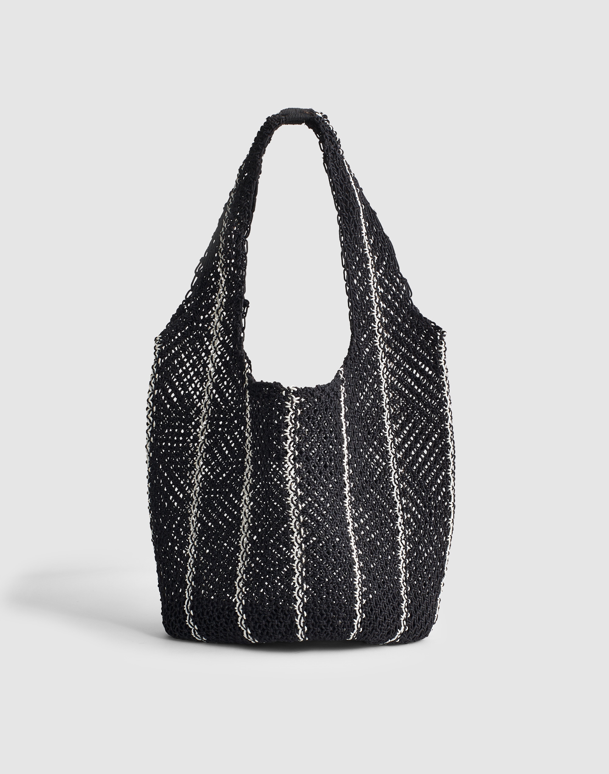 the curved crochet shoulder bag
